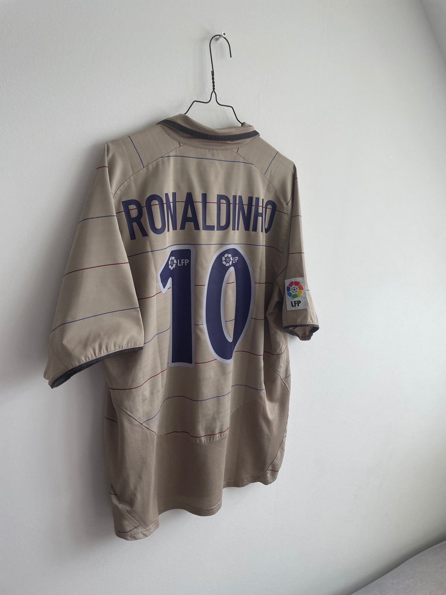 Barcelona 2003/05 Ronaldinho 9/10 - L