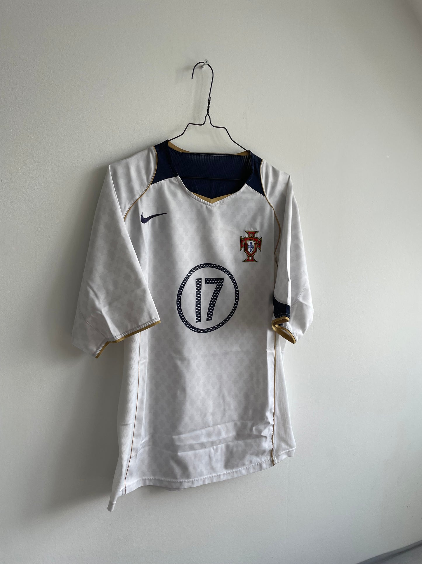 Portugal 2004 Cristiano Ronaldo 9/10 - M