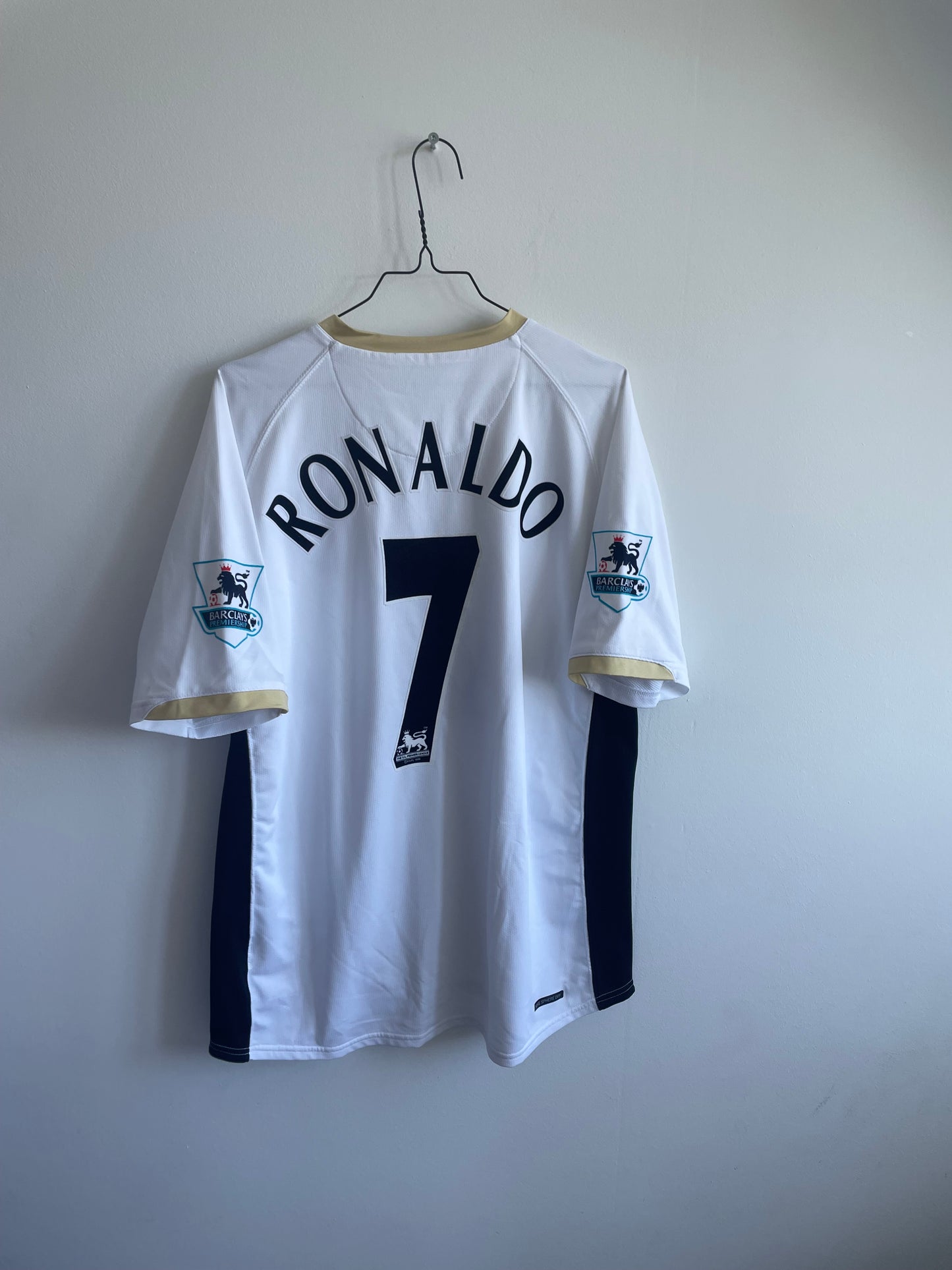 Manchester United 2006/08 Cristiano Ronaldo 9/10 - L