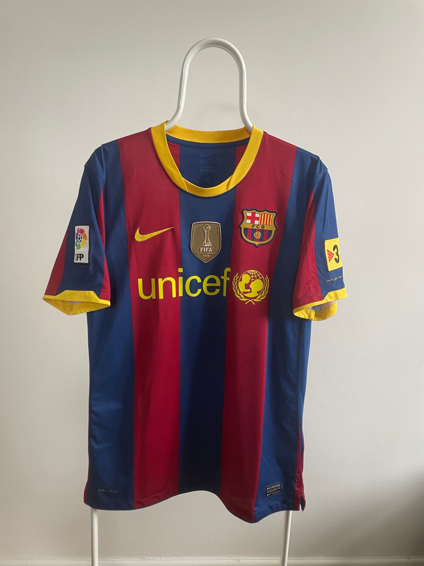 Barcelona 2010/11 Thiago Alcantara 9/10 - M