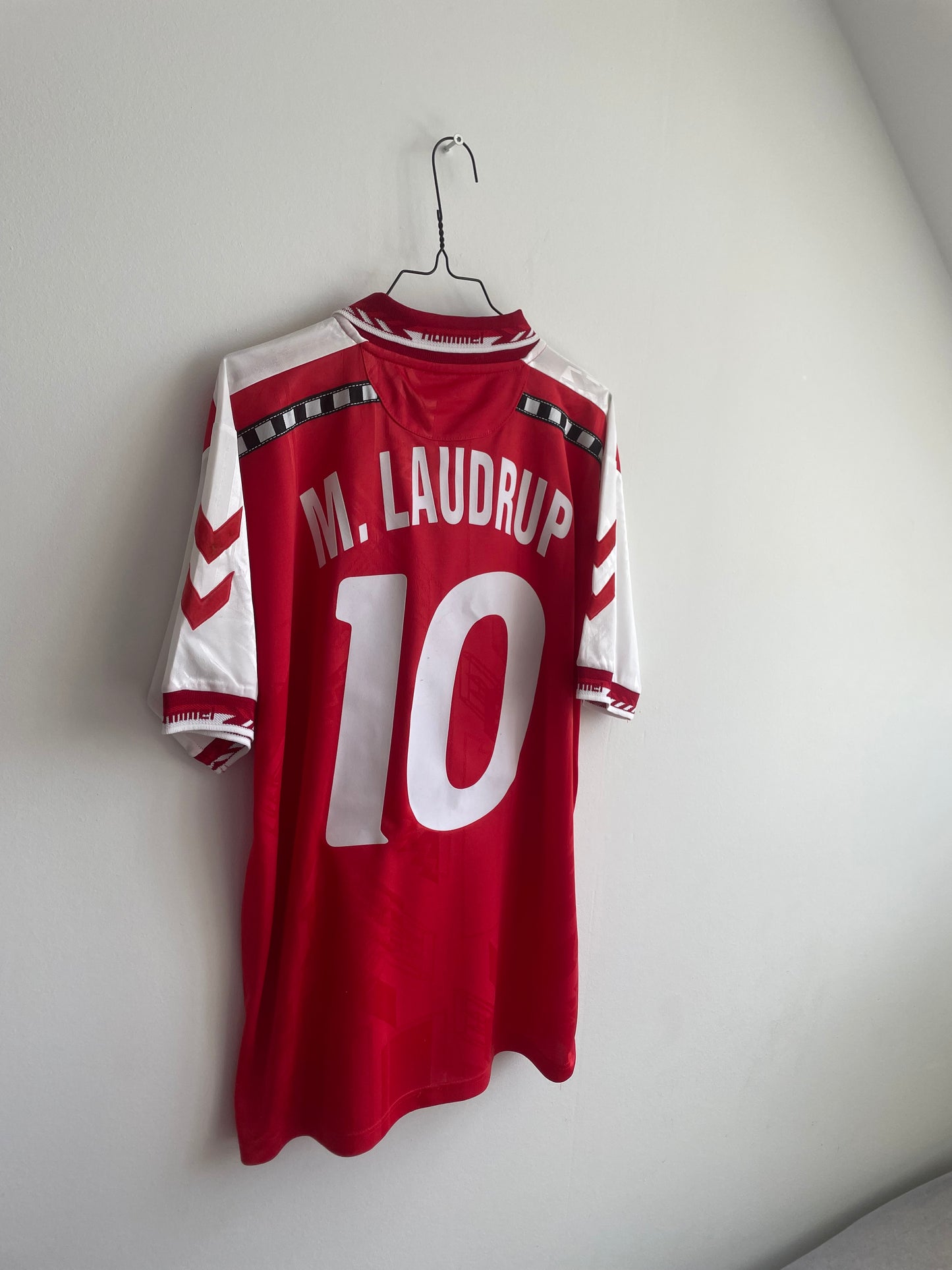 Dinamarca 1996 Michael Laudrup 9/10 - M