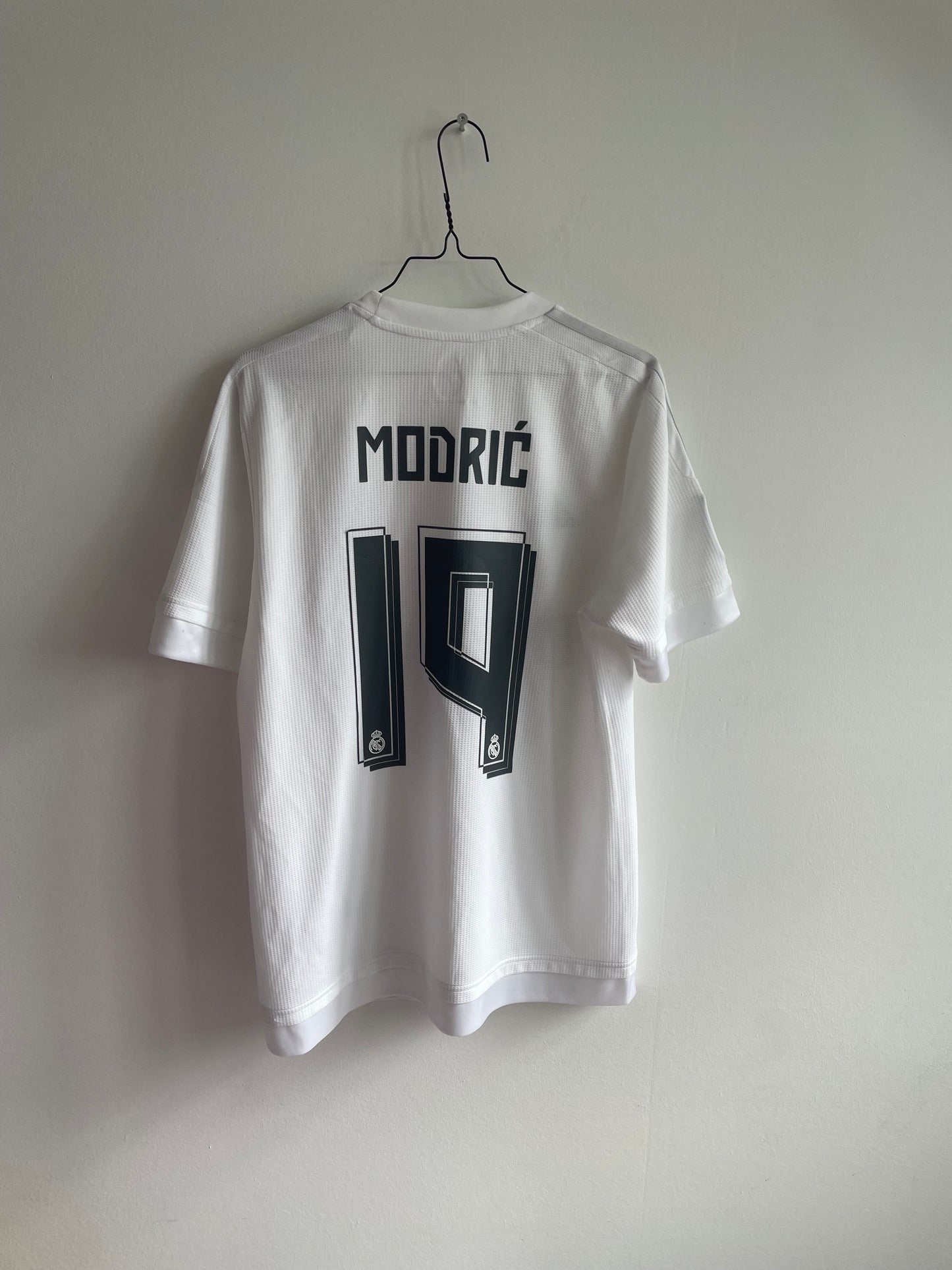 Real Madrid 2015/16 Luka Modric 9/10 - M