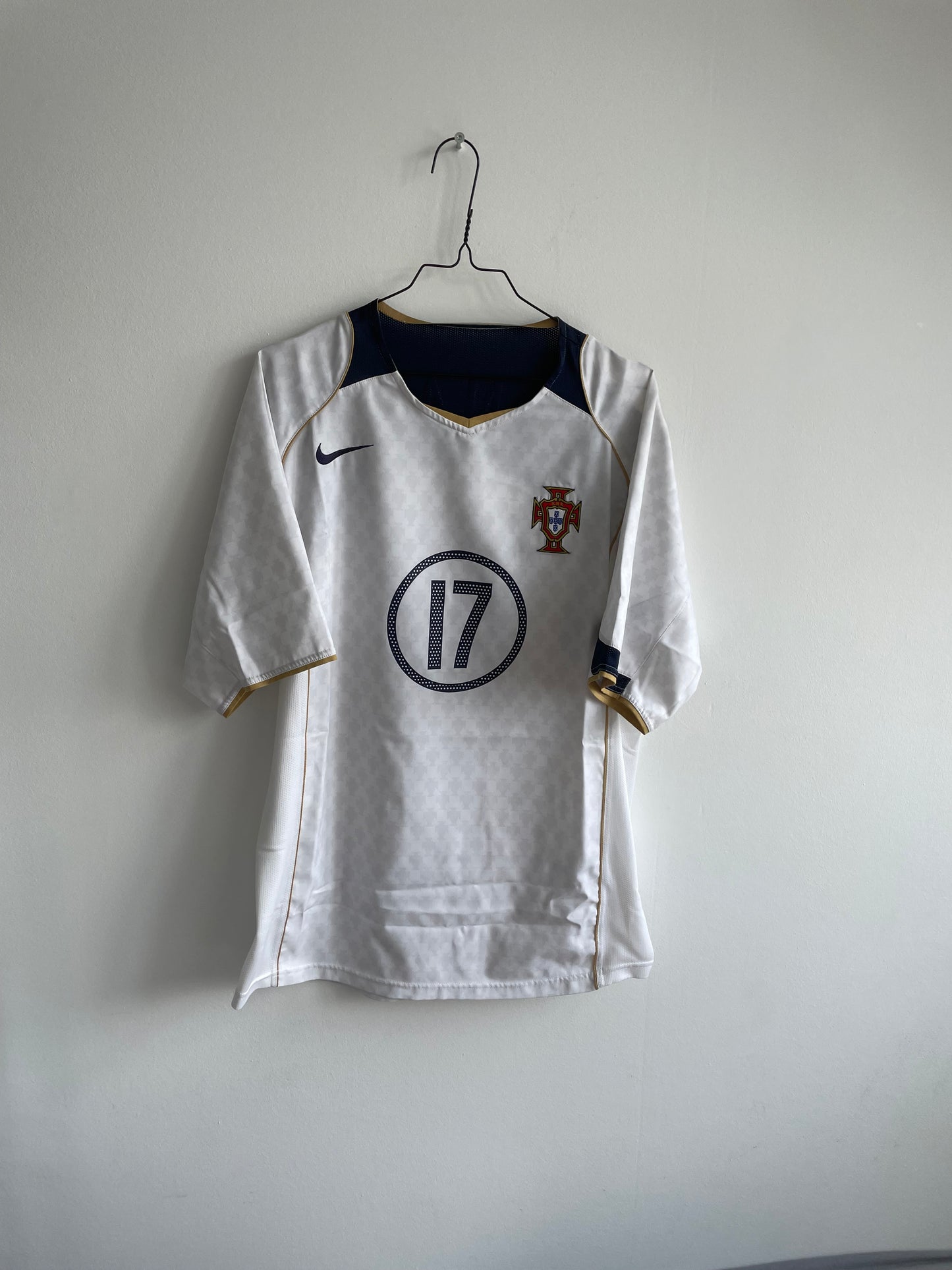 Portugal 2004 Cristiano Ronaldo 9/10 - M