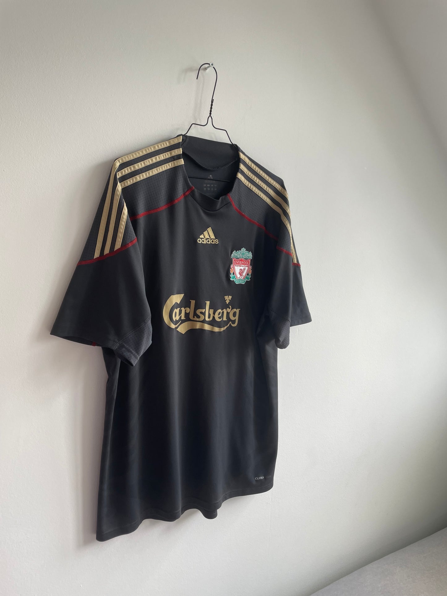 Liverpool 2009/10 Daniel Agger 9/10 - XL