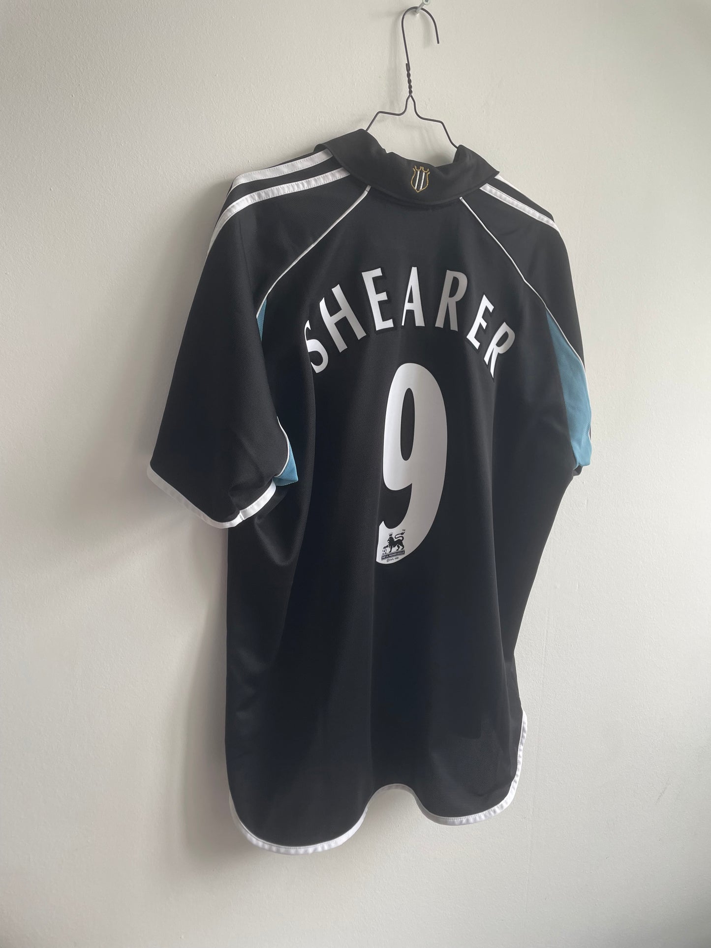 Newcastle 2000/01 Alan Shearer 9/10 - L