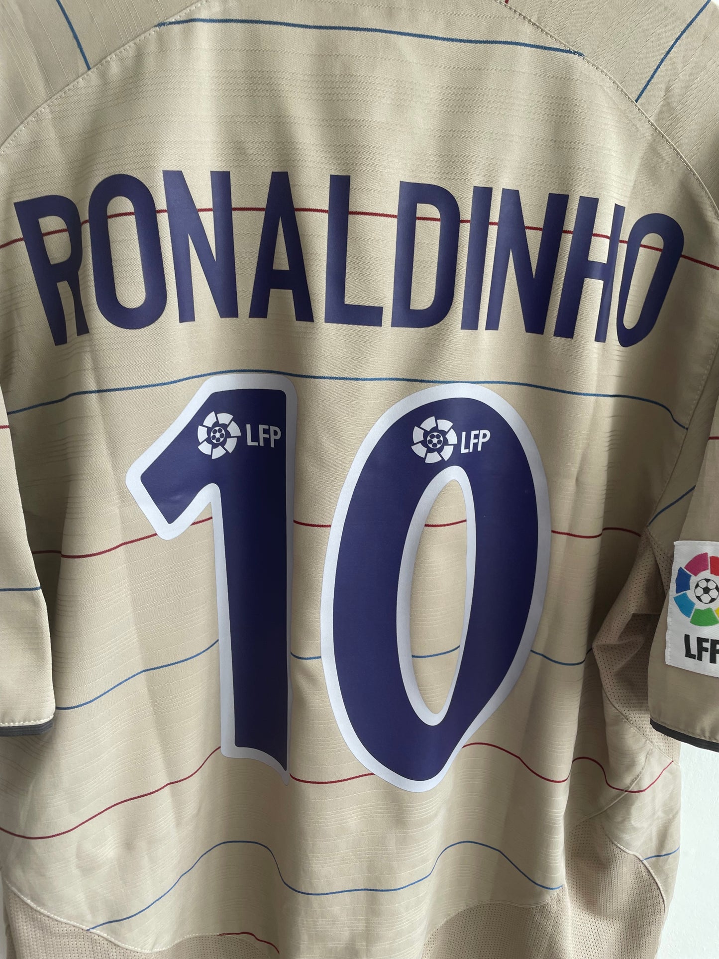 Barcelona 2003/05 Ronaldinho 9/10 - L