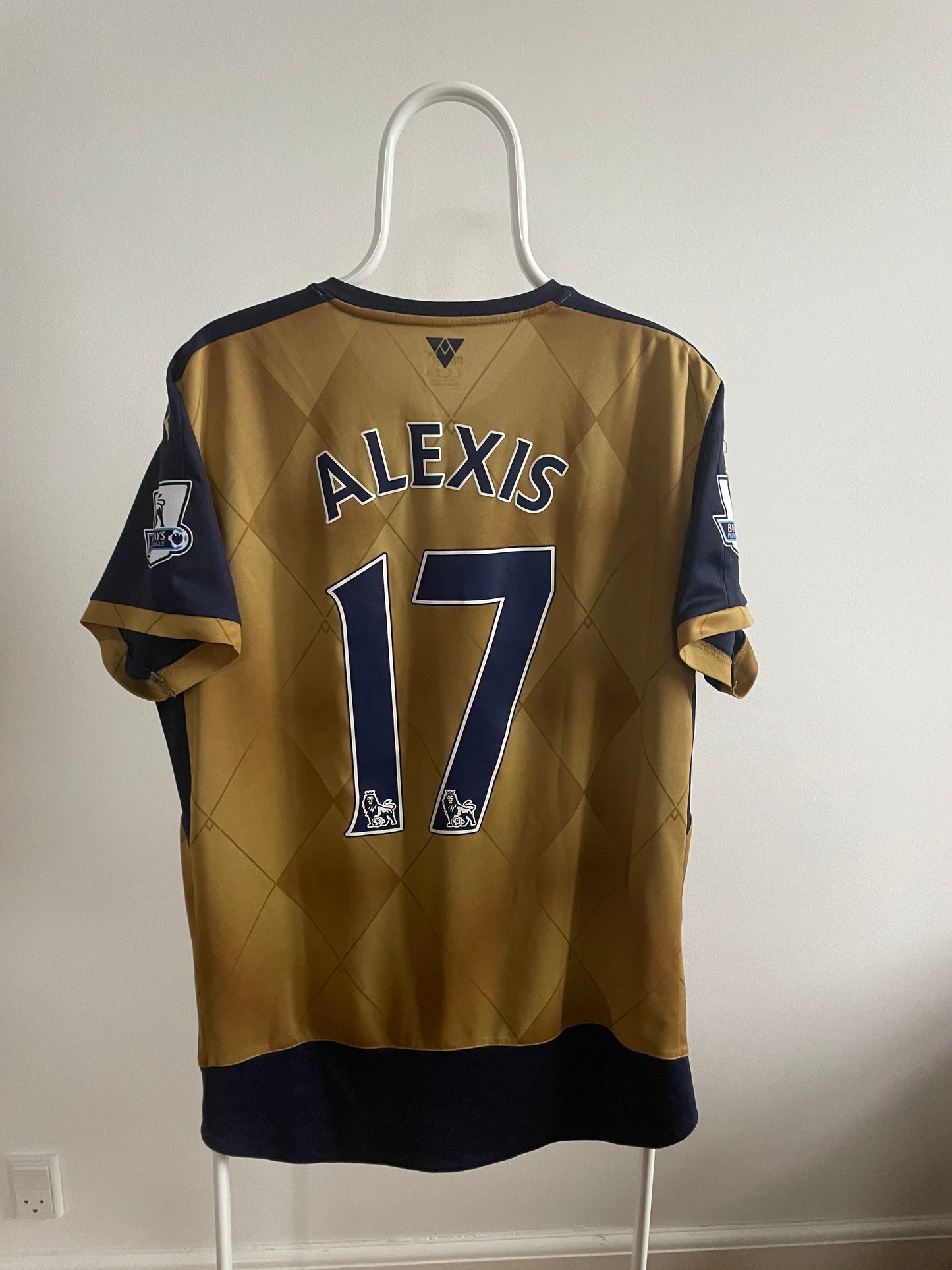 Arsenal 2015/16 Alexis Sanchez 9/10 - XL