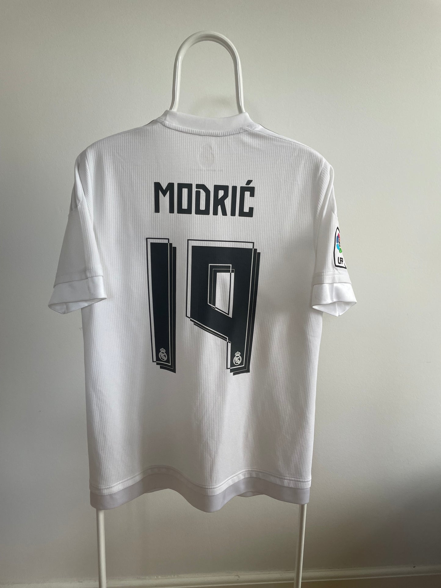 Real Madrid 2015/16 Luka Modric 9/10 - M