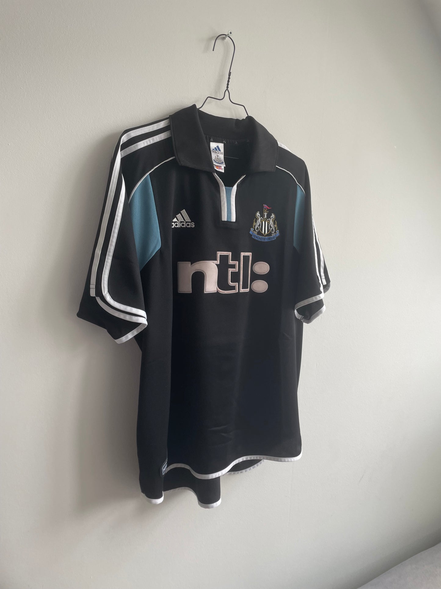 Newcastle 2000/01 Alan Shearer 9/10 - L