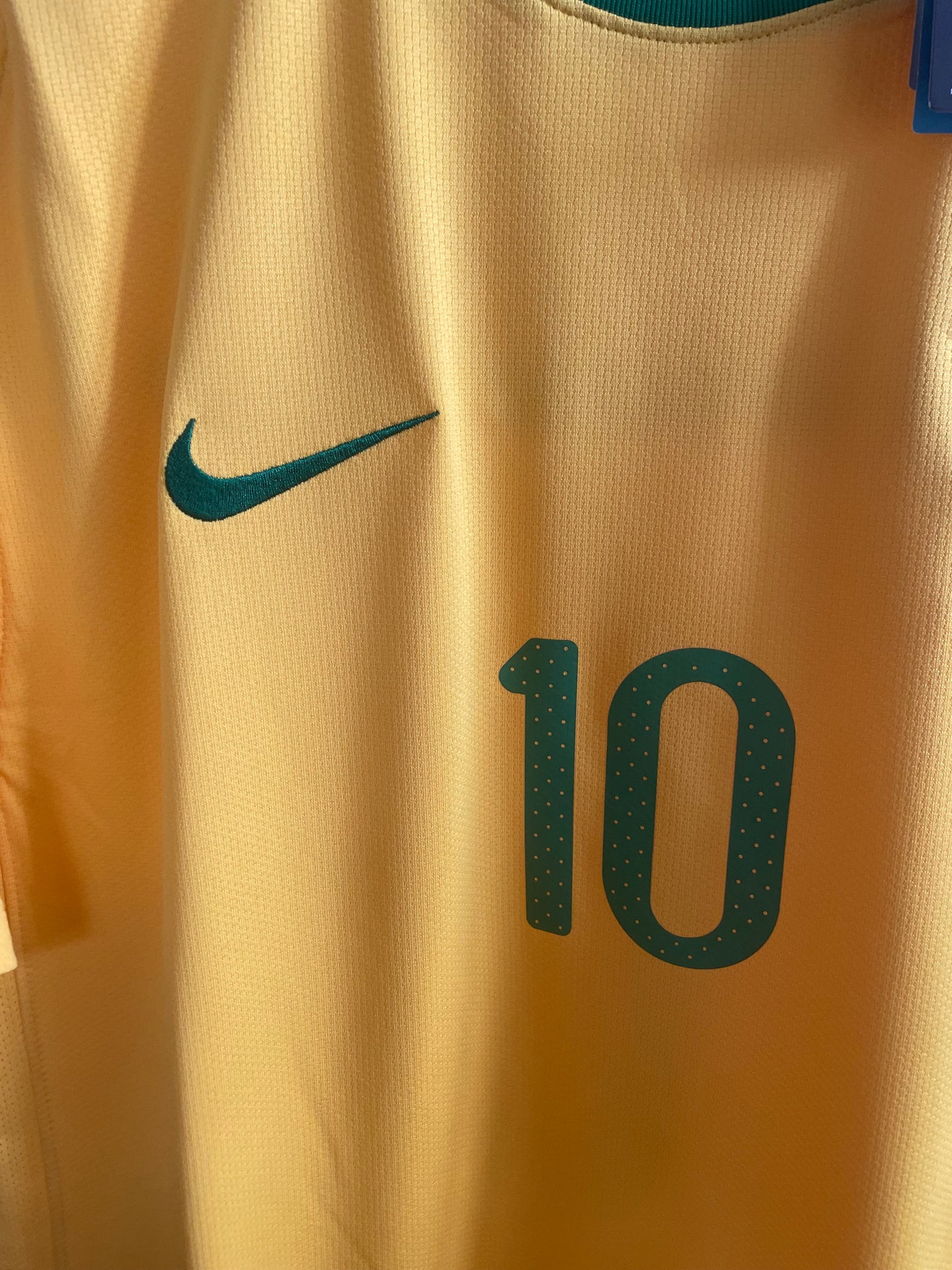 Brasilien 2010 Kaka 10/10 BNWT - L