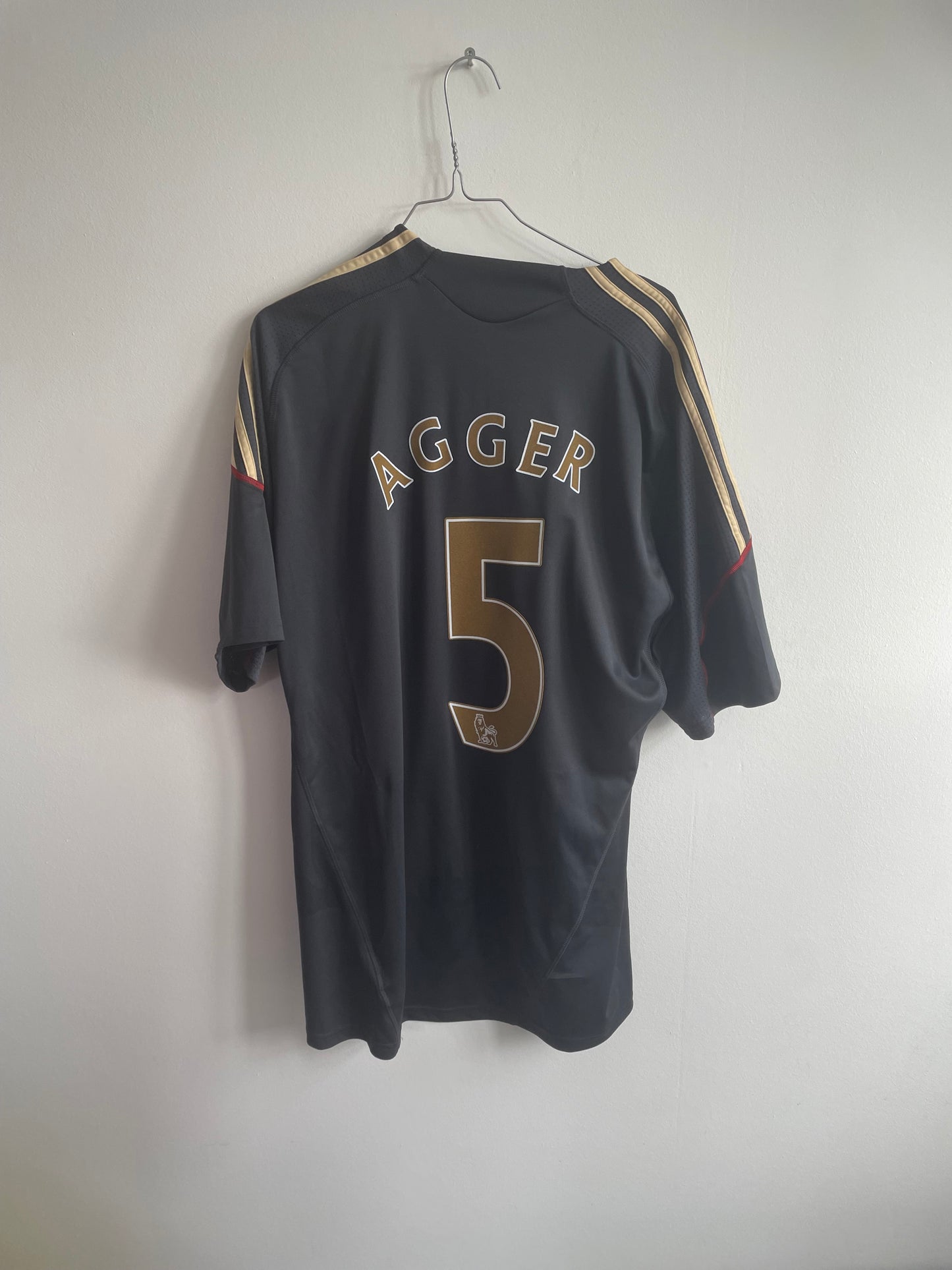 Liverpool 2009/10 Daniel Agger 9/10 - XL
