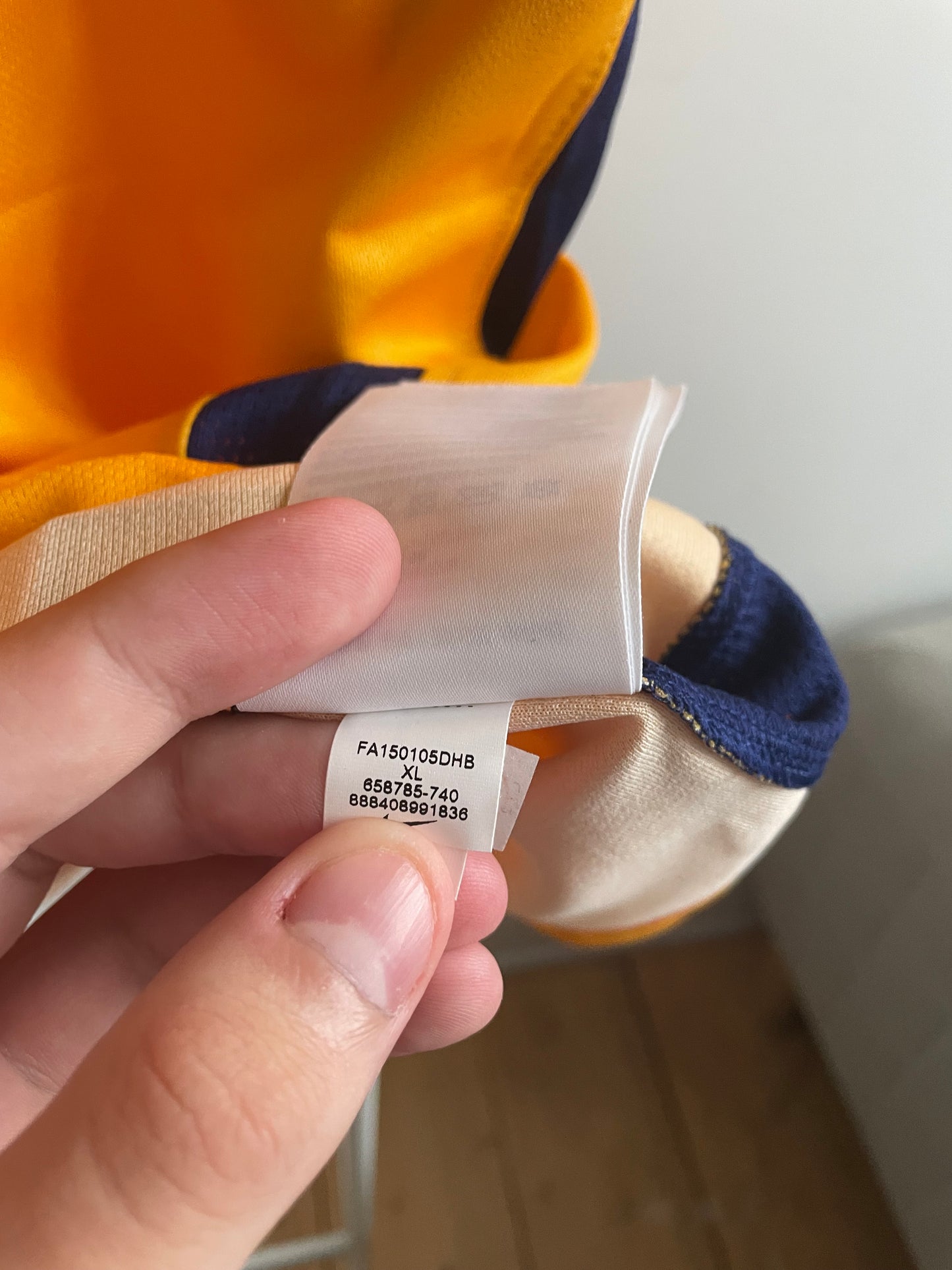 Barcelona 2015/16 Neymar JR 10/10 BNWT - XL