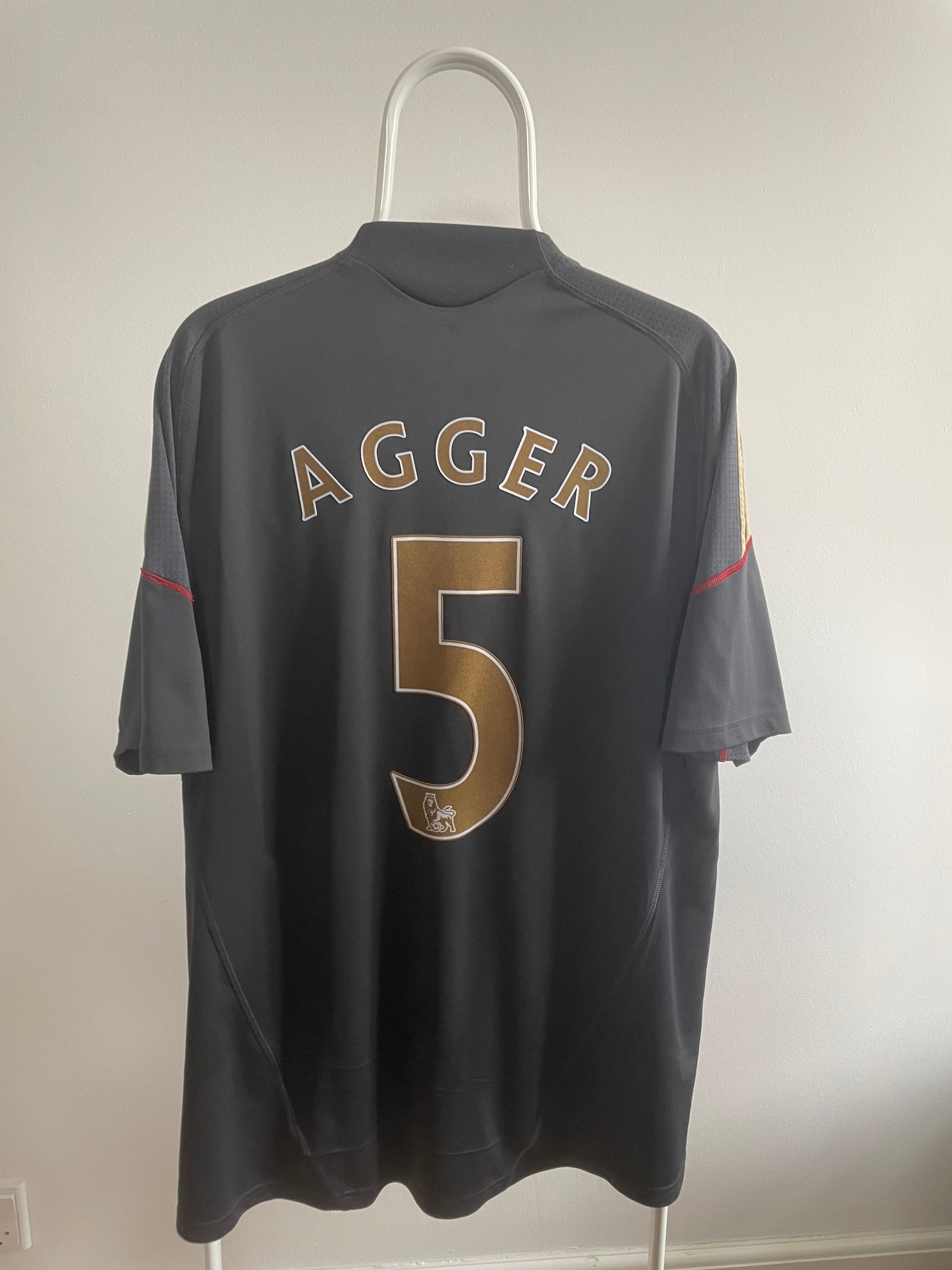 Liverpool 2009/10 Daniel Agger 9/10 - XL