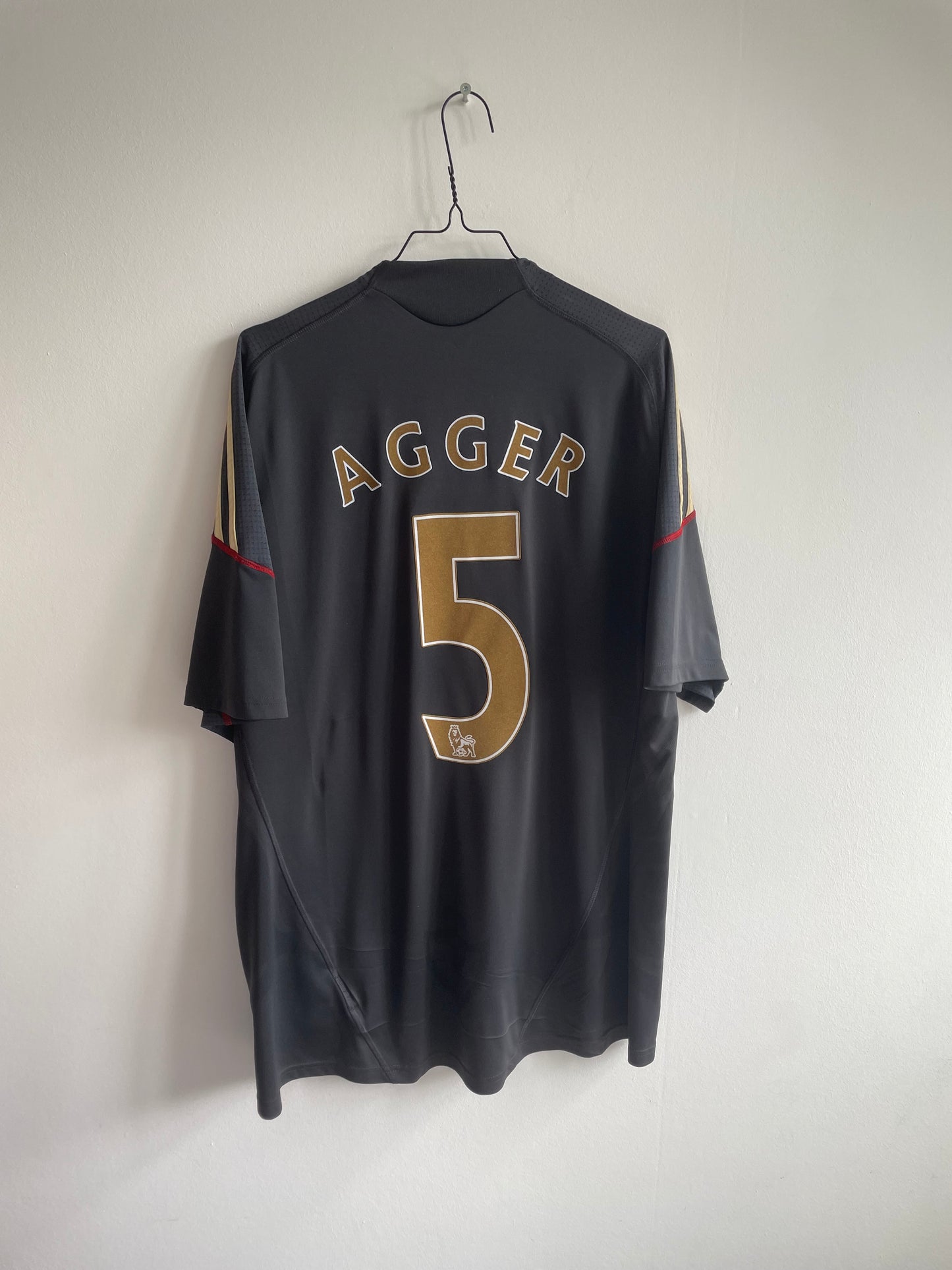 Liverpool 2009/10 Daniel Agger 9/10 - XL