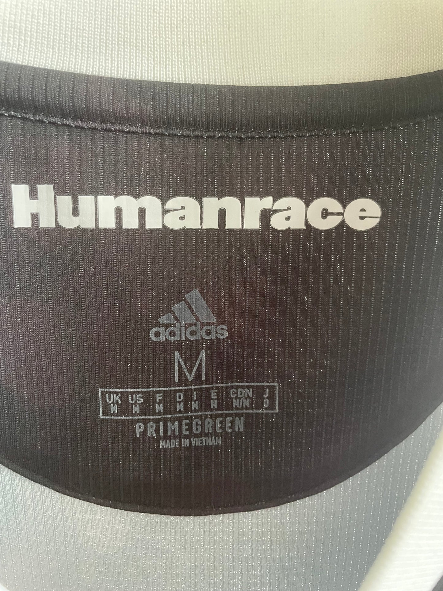 Real Madrid 2020/21 Humanrace 9/10 - M