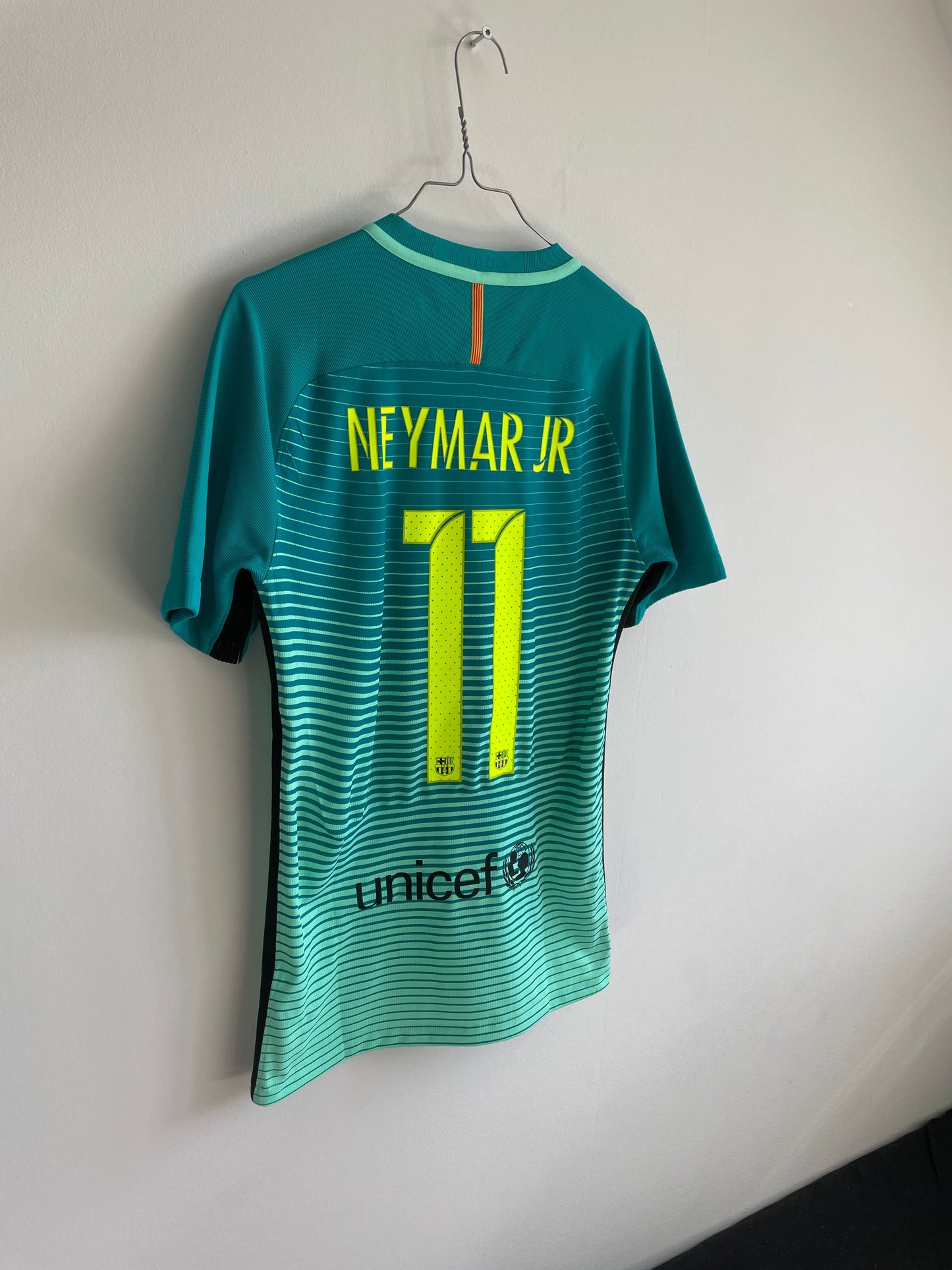 Barcelona 2016/17 Neymar Jr 9/10 - M