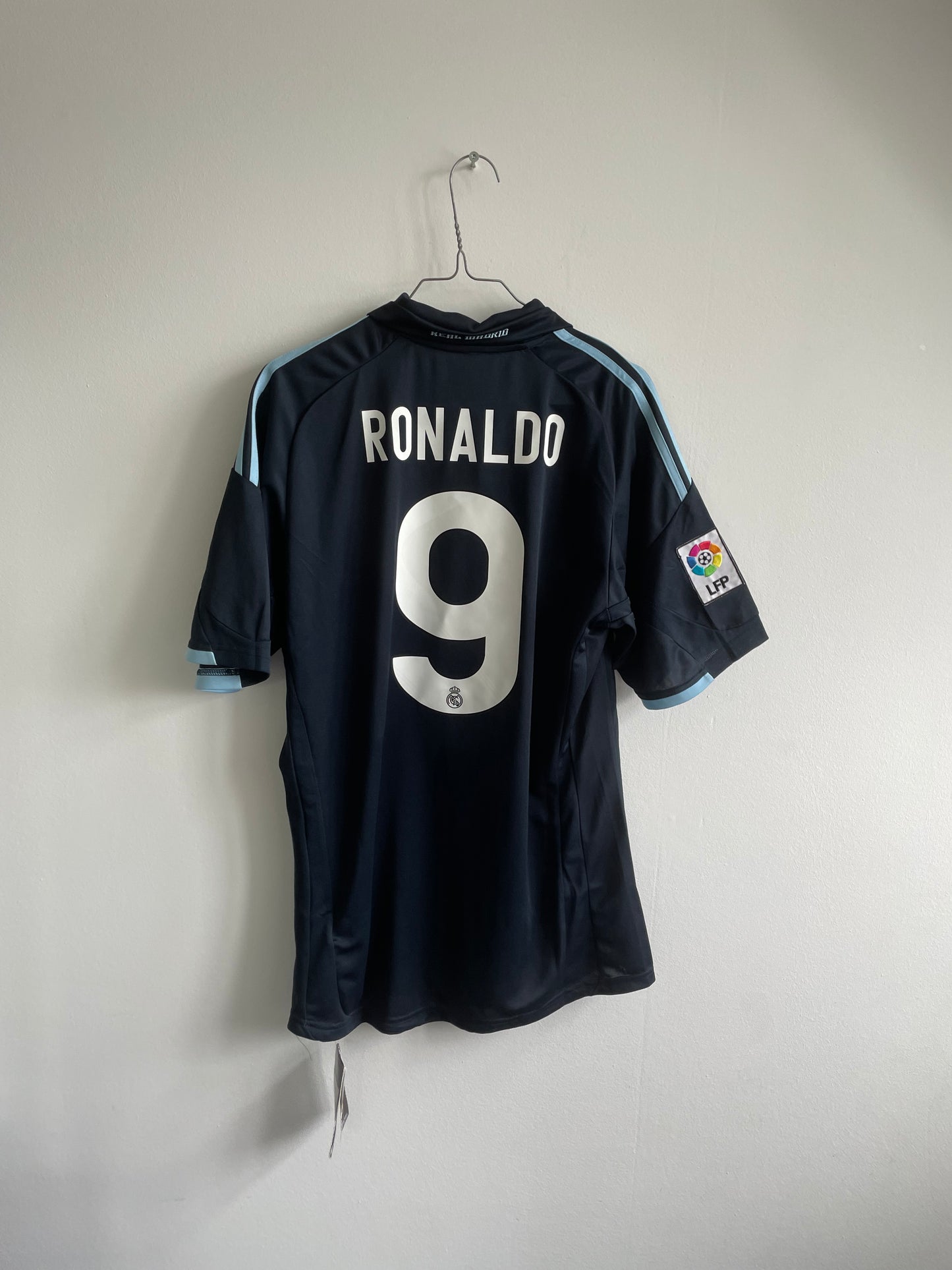 Real Madrid 2009/10 Cristiano Ronaldo 9/10 BNWT - M