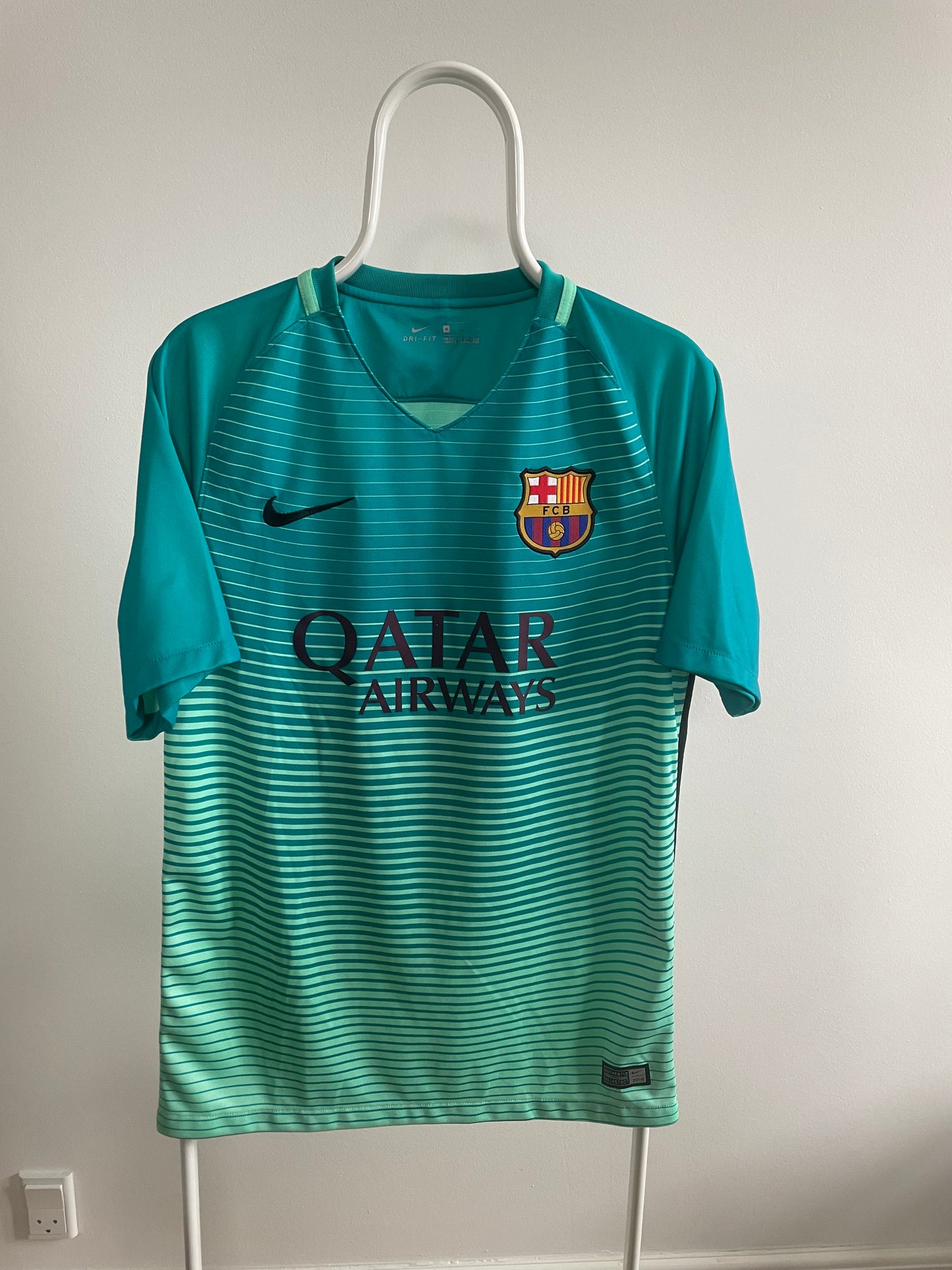 Barcelona 2016/17 Lionel Messi 9/10 - M