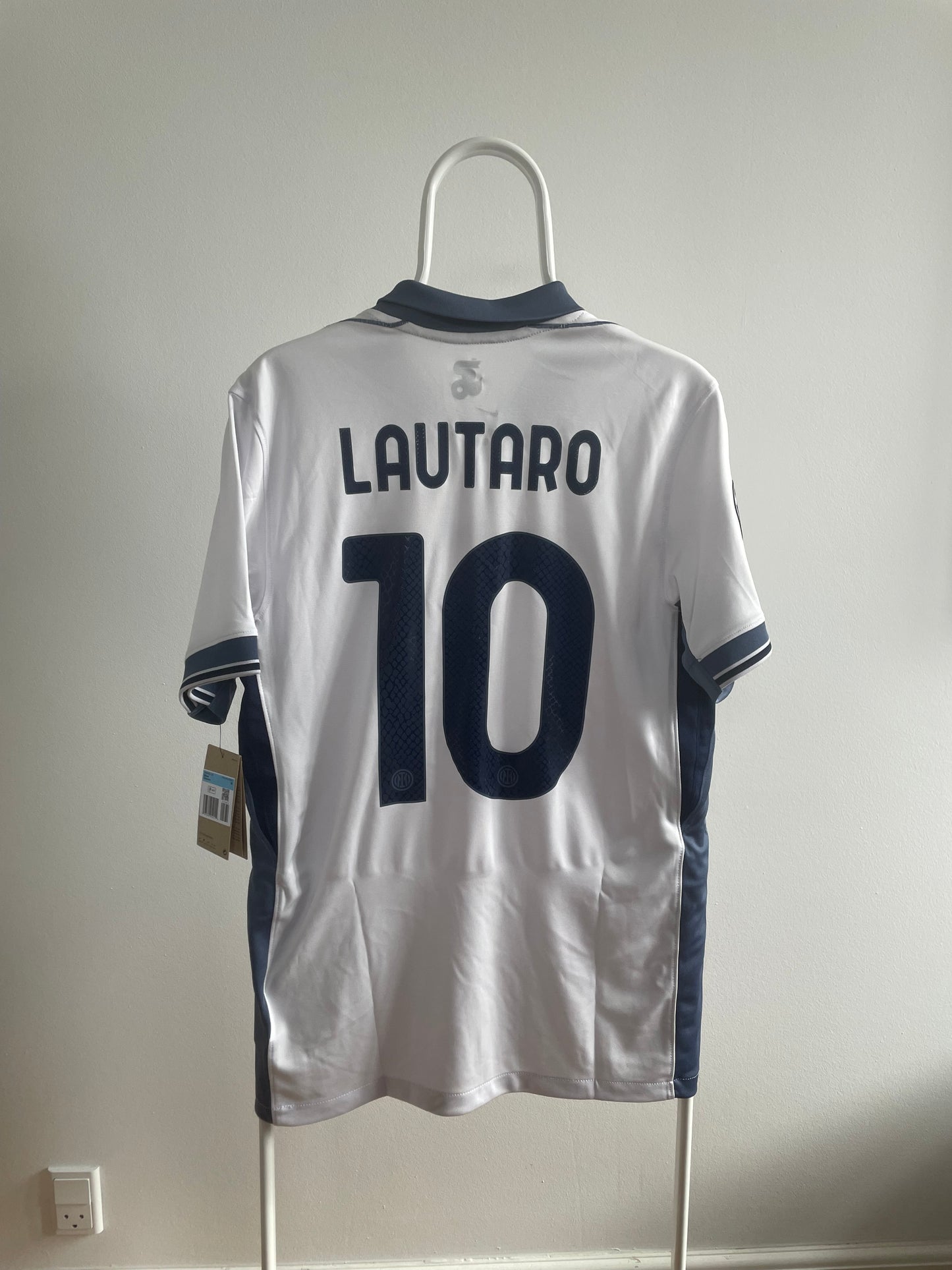 Inter Milan 2024/25 Lautaro Martinez 10/10 BNWT - M