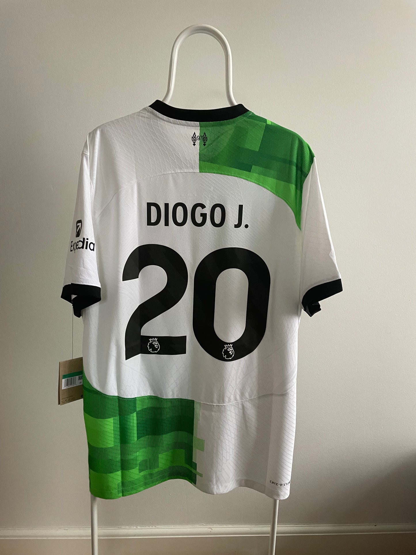 Liverpool 2023/24 Diogo Jota 10/10 BNWT - XL (Vapor)