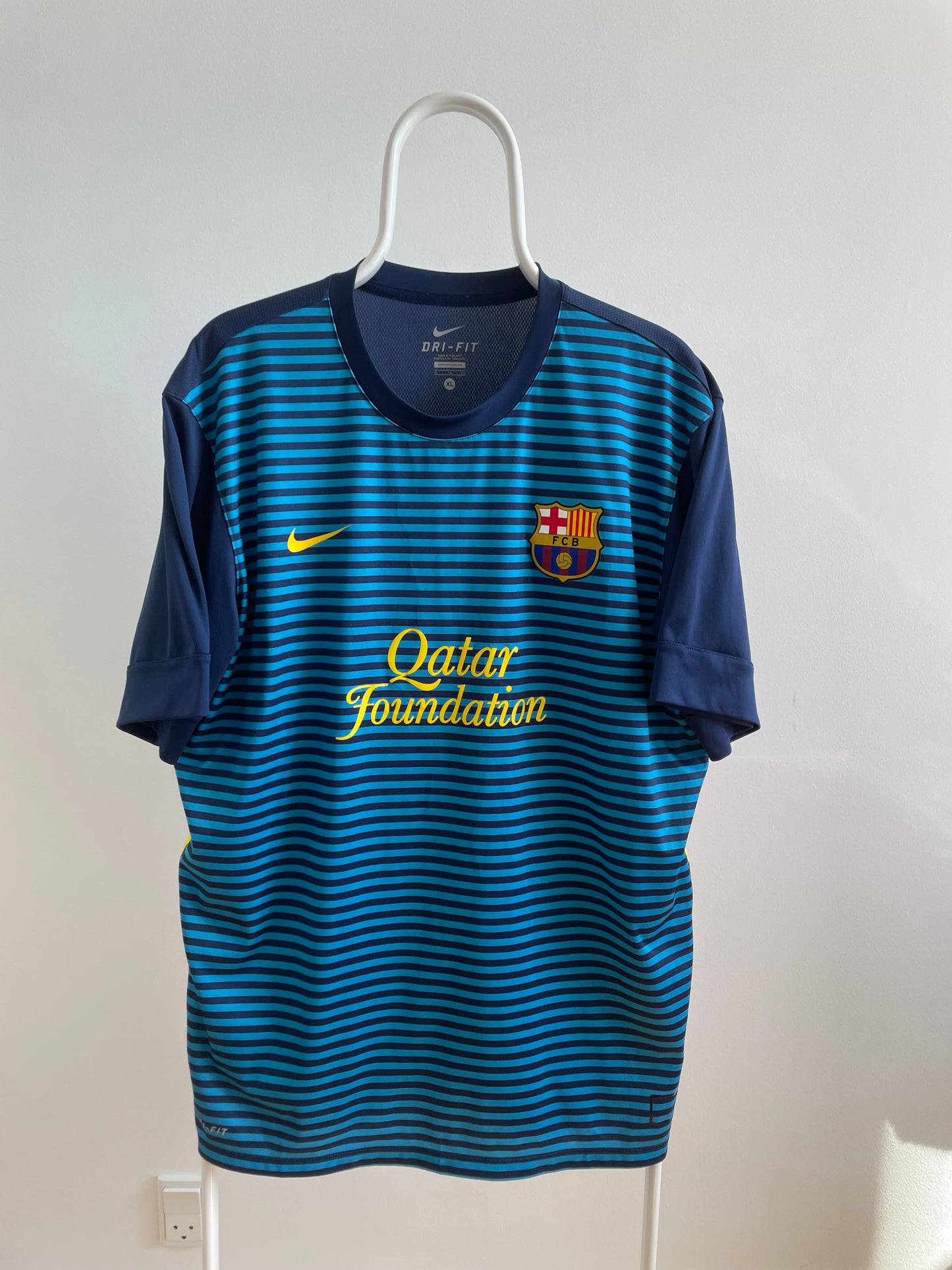 Barcelona træningstrøje 9/10 - XL