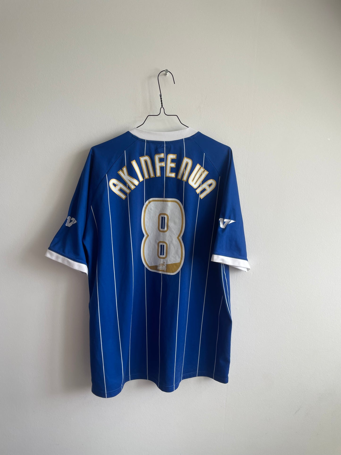 Gillingham FC 2011/12 Adebayo Akinfenwa 8/10 - XL