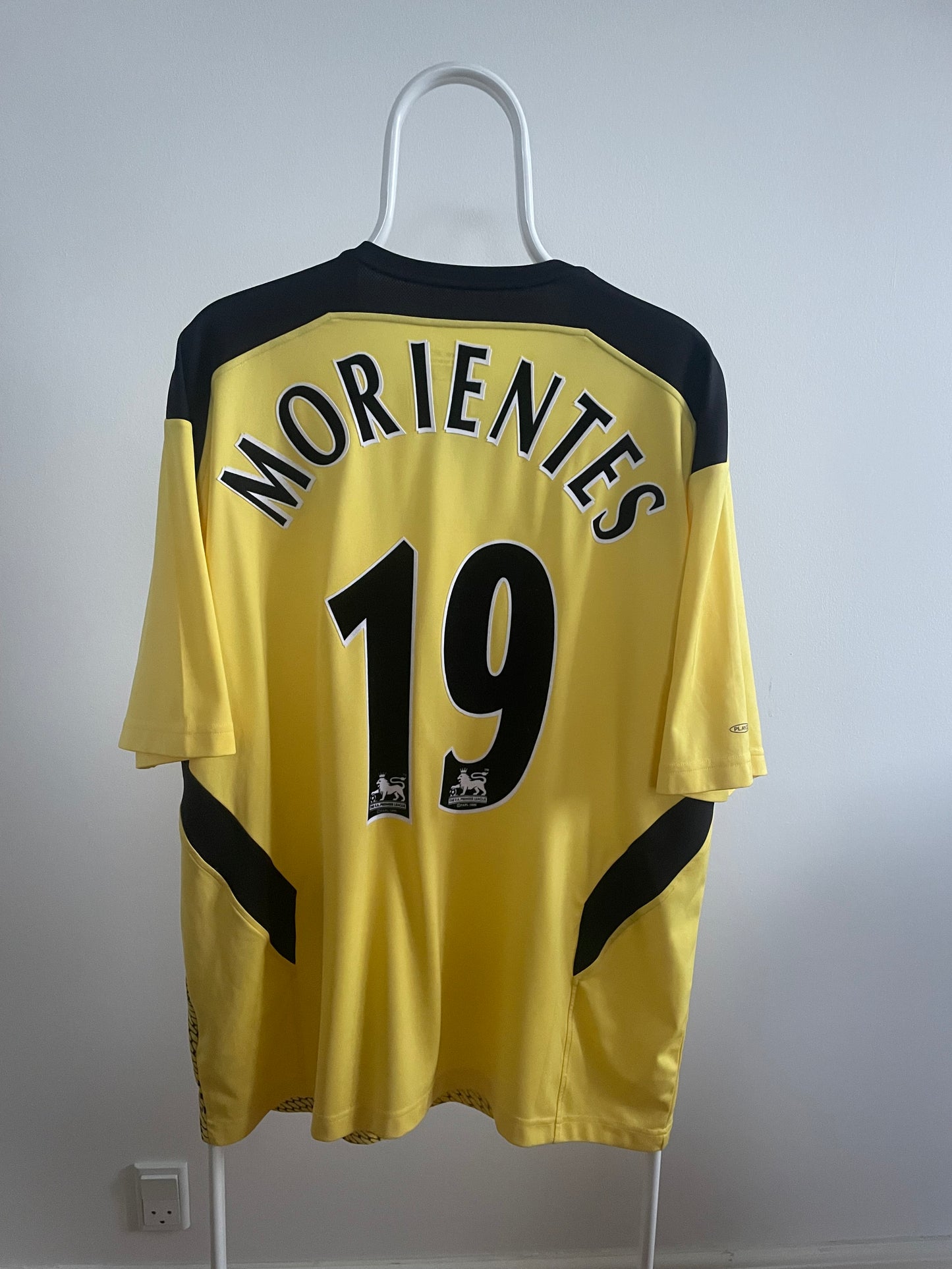 Liverpool 2004/06 Fernando Morientes 9/10 - XL