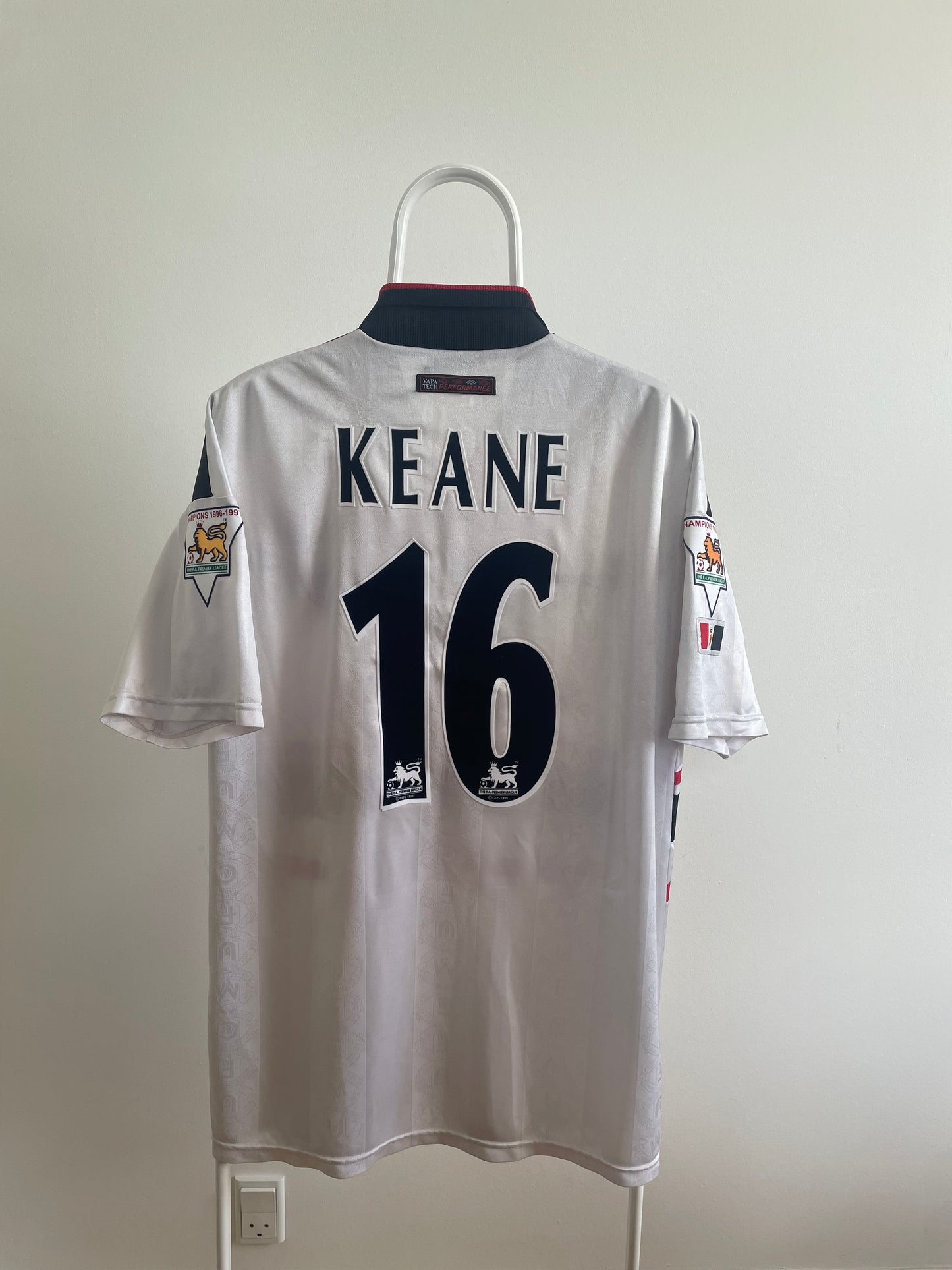 Manchester United 1997/98 Roy Keane 9/10 - XL
