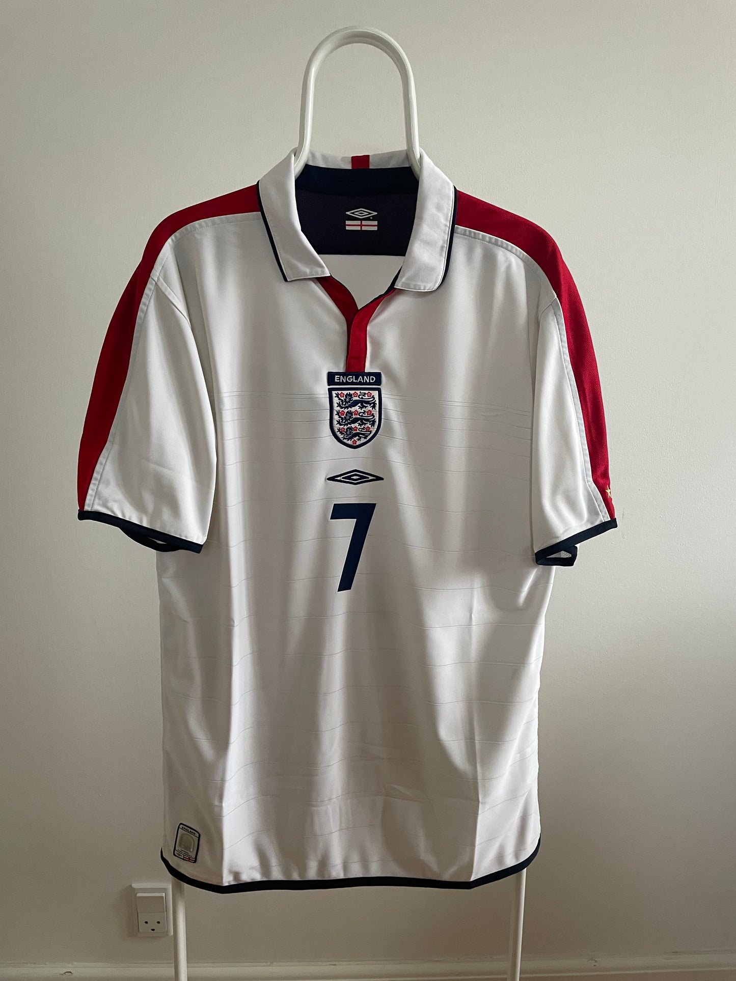 England 2002 David Beckham 9/10 - L