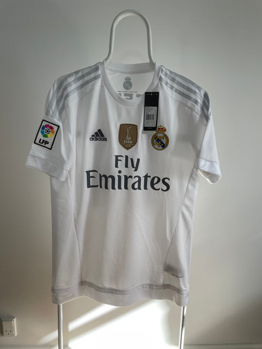 Real Madrid 2015/16 Casemiro 10/10 BNWT - M