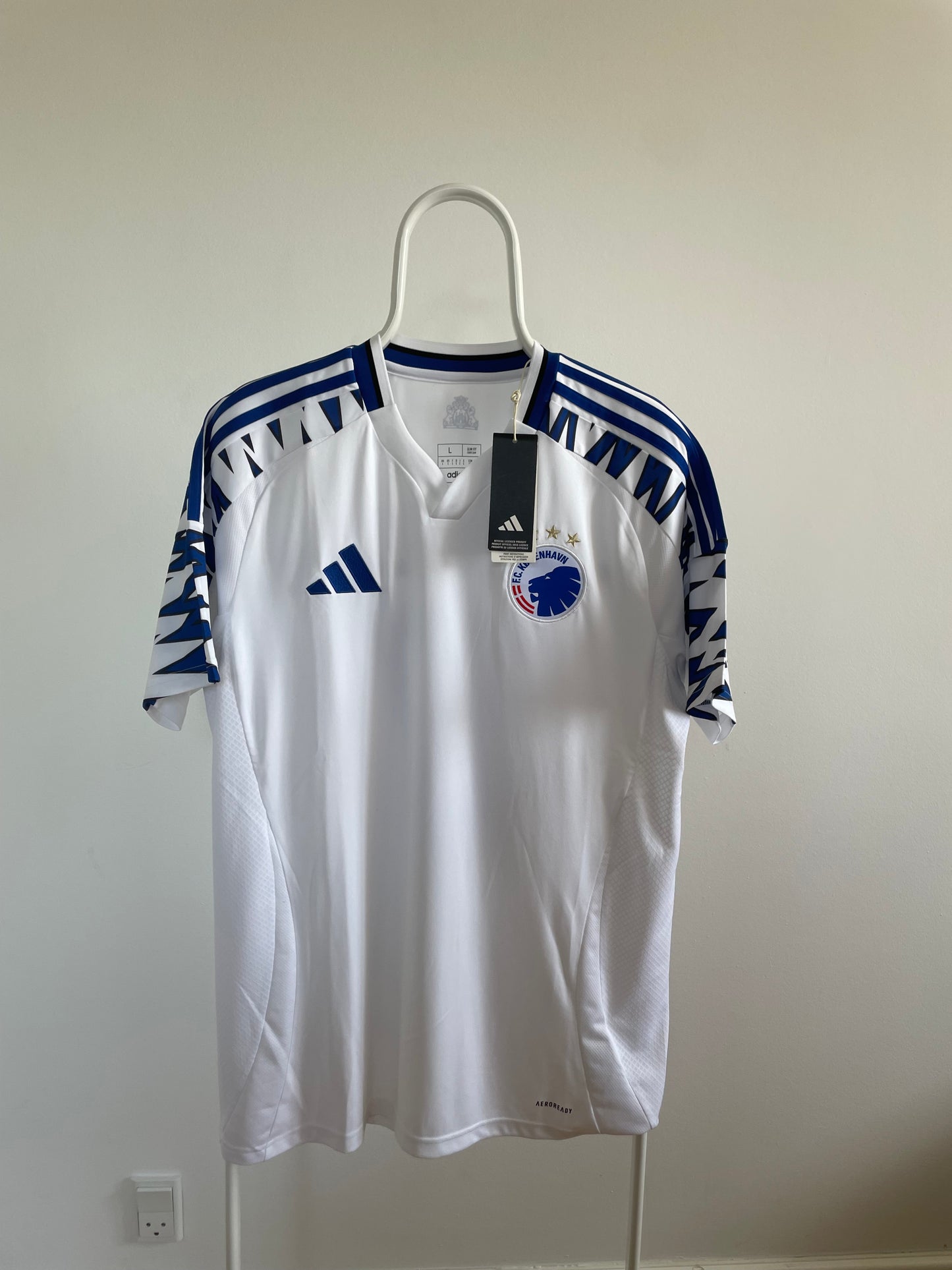 FCK 2024/25 Viktor Froholdt 10/10 BNWT - L