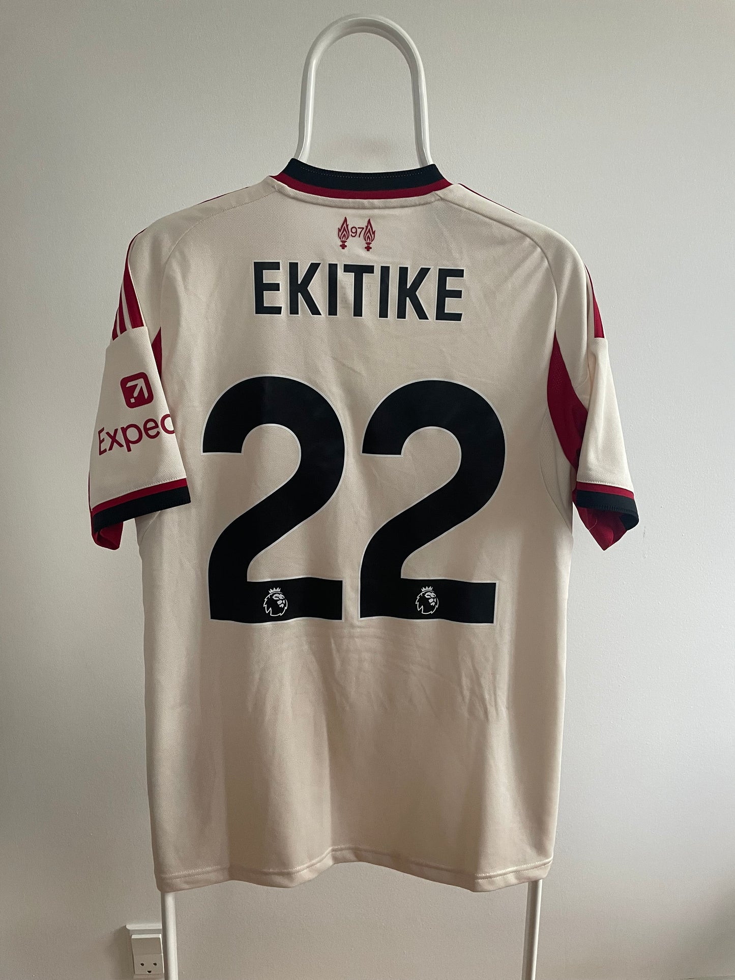 Liverpool 2025/26 Hugo Ekitike 10/10 BNWT - M