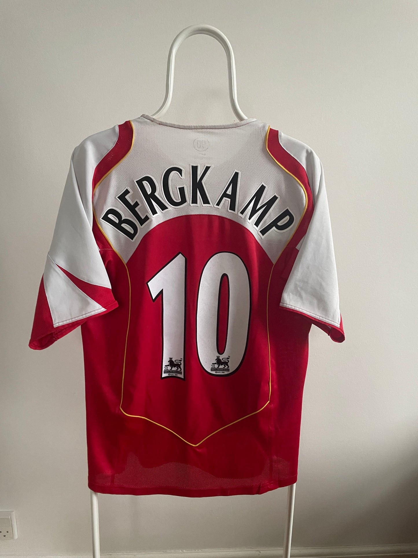 Arsenal 2004/05 Dennis Bergkamp 9/10 - M