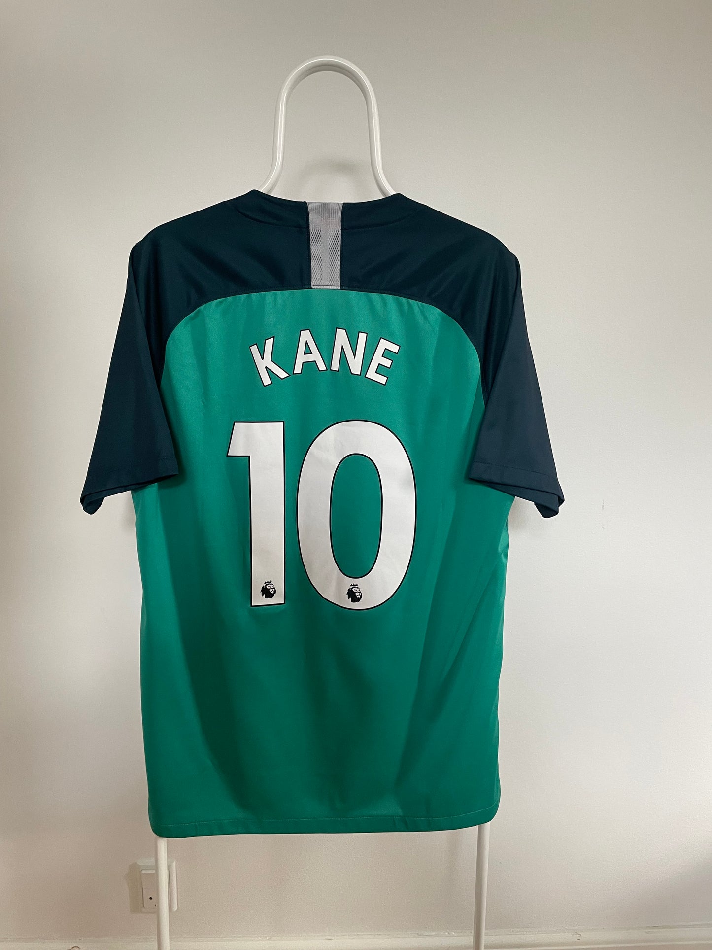 Tottenham 2018/19 Harry Kane 9/10 - L