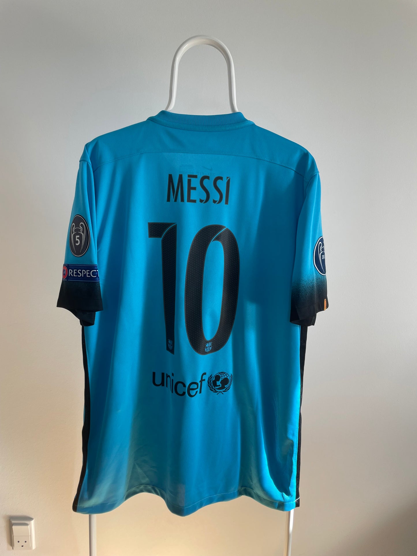 Barcelona 2015/16 Lionel Messi 9/10 - L