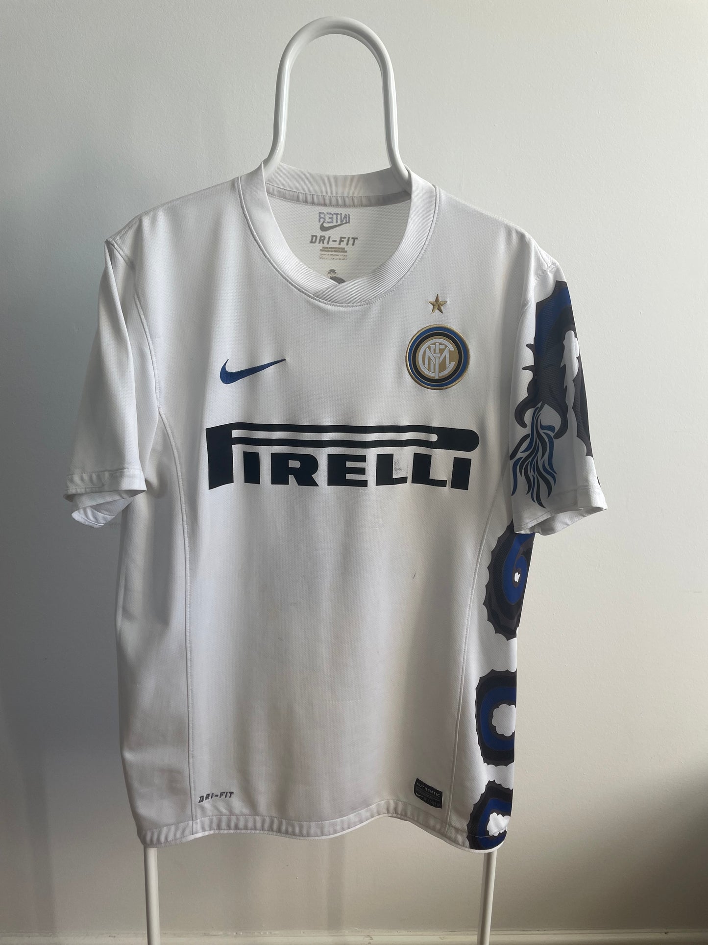 Inter Milan 2010/11 Javier Zanetti 7/10 - M