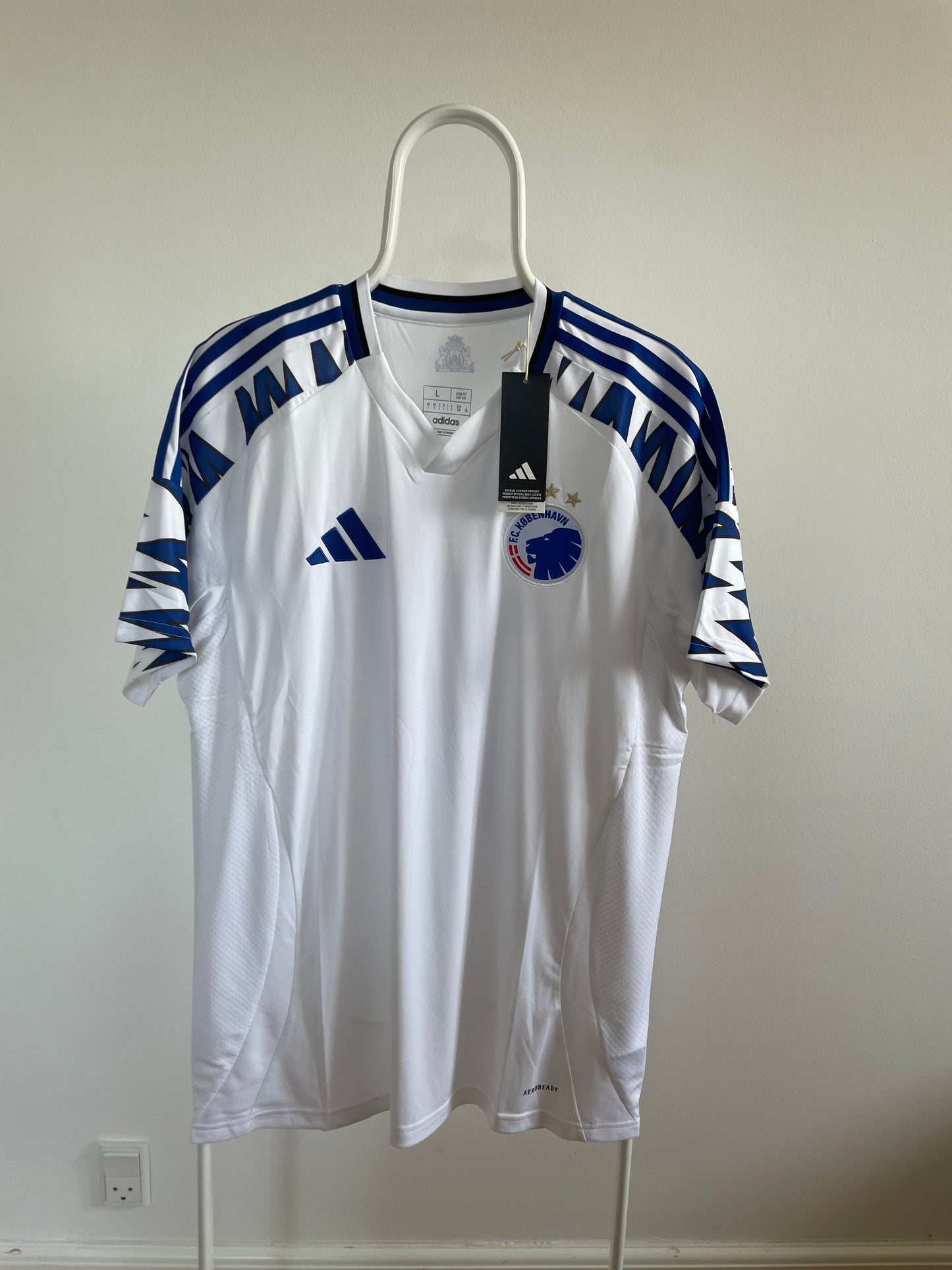 FCK 2024/25 Viktor Froholdt 10/10 BNWT - L