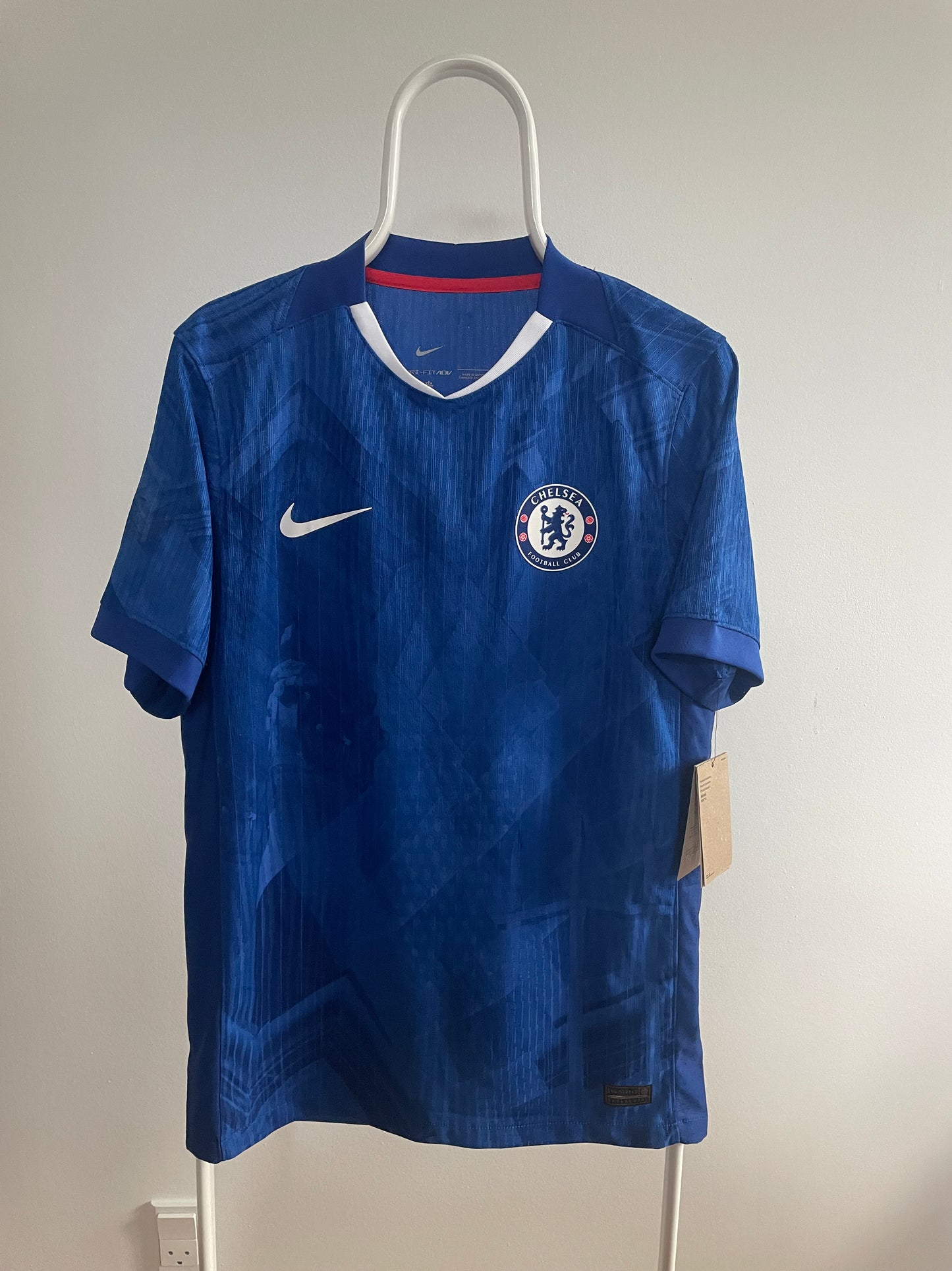 Chelsea 2025/26 10/10 BNWT - M - Vapor Edition