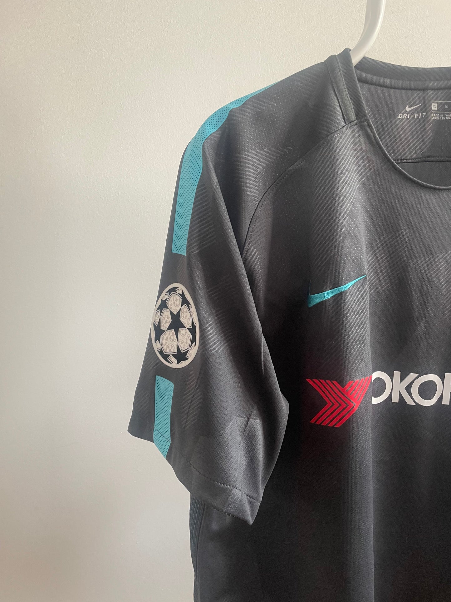 Chelsea 2017/18 Eden Hazard 9/10 - XL
