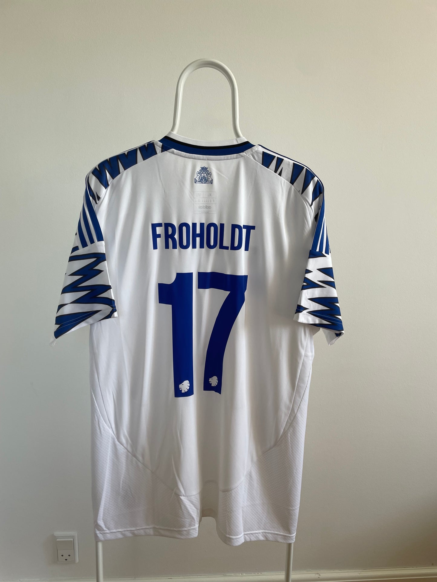 FCK 2024/25 Viktor Froholdt 10/10 BNWT - XL