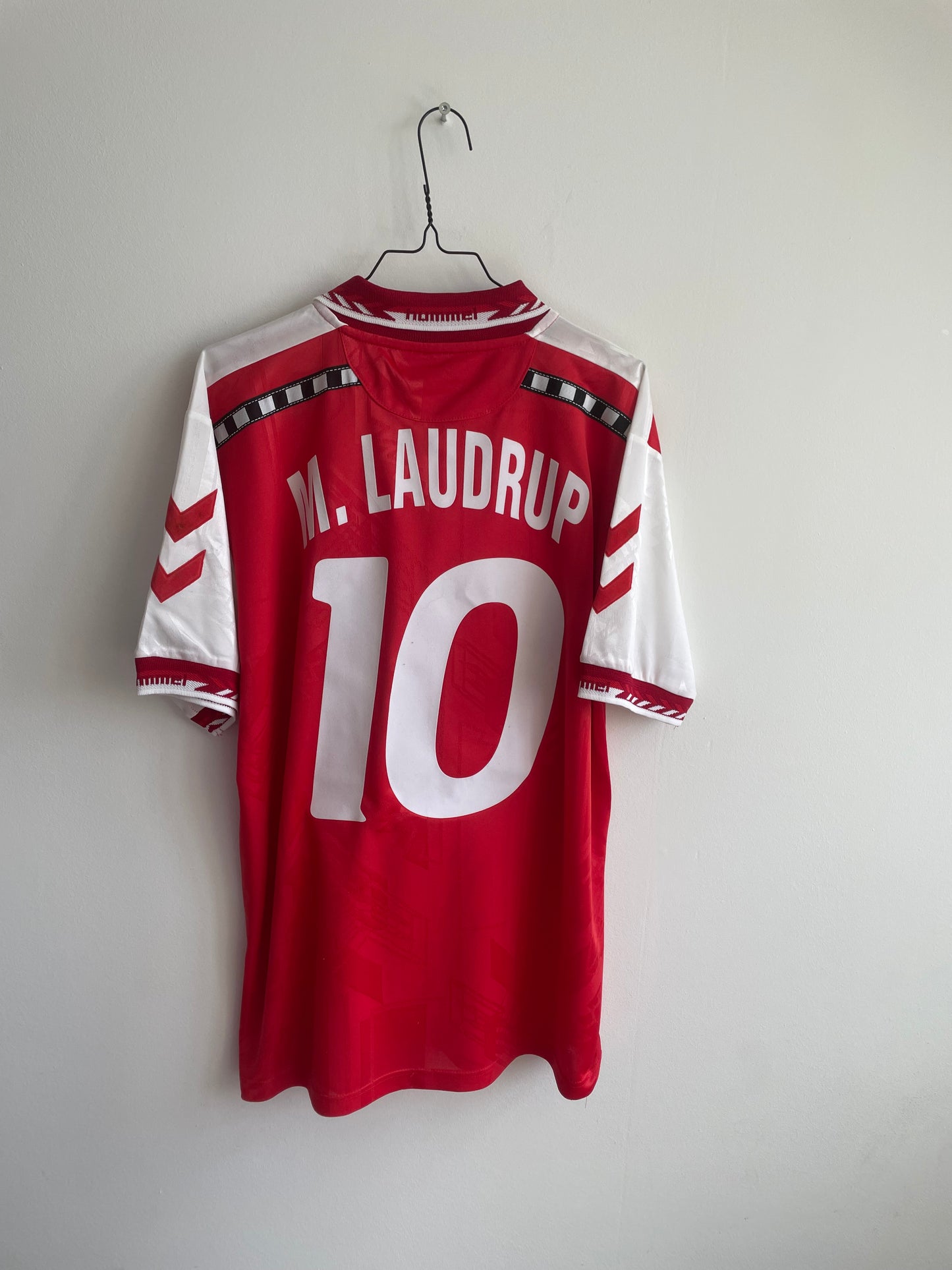 Dinamarca 1996 Michael Laudrup 9/10 - M