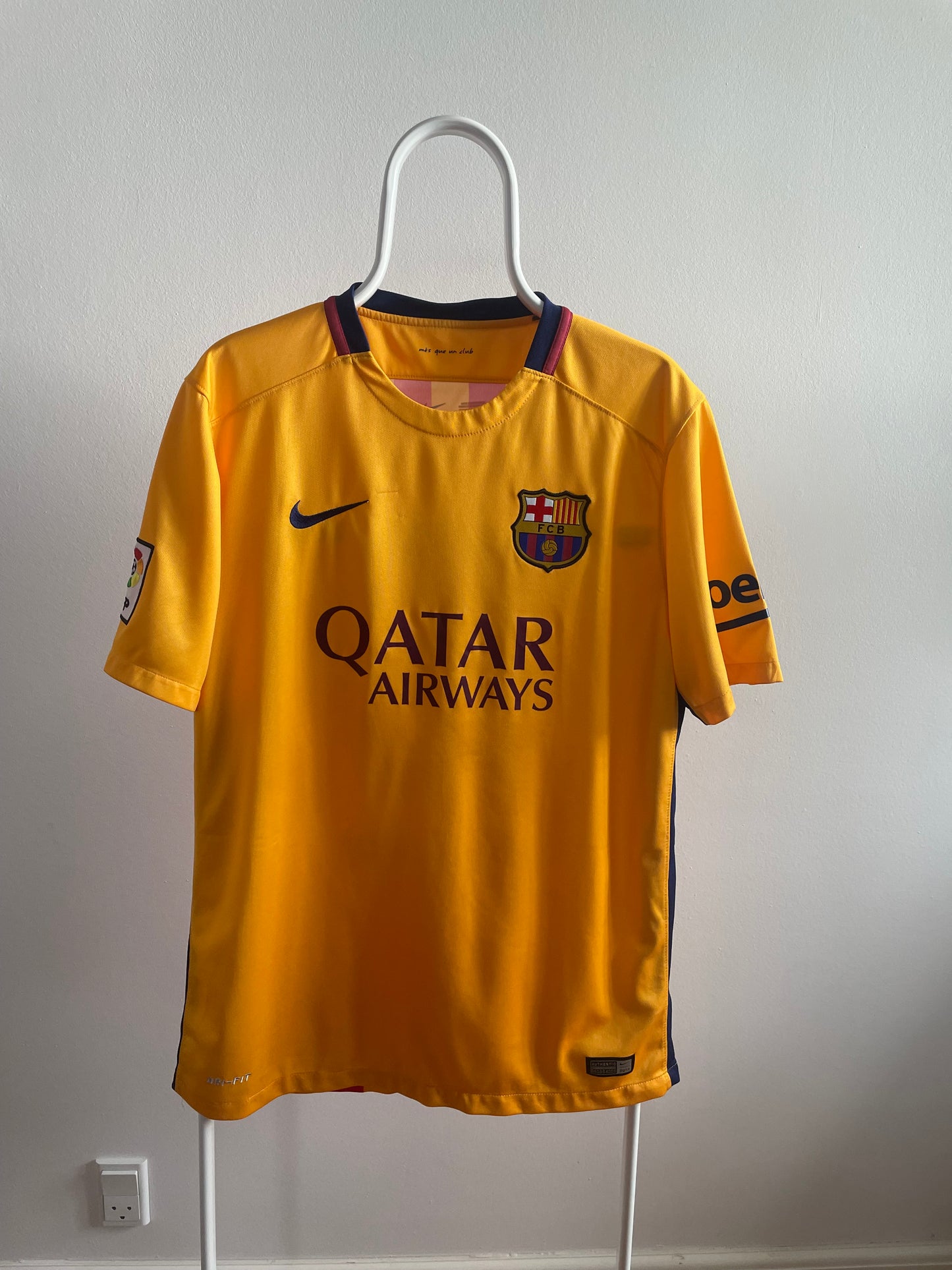 Barcelona 2015/16 Lionel Messi 9/10 - L