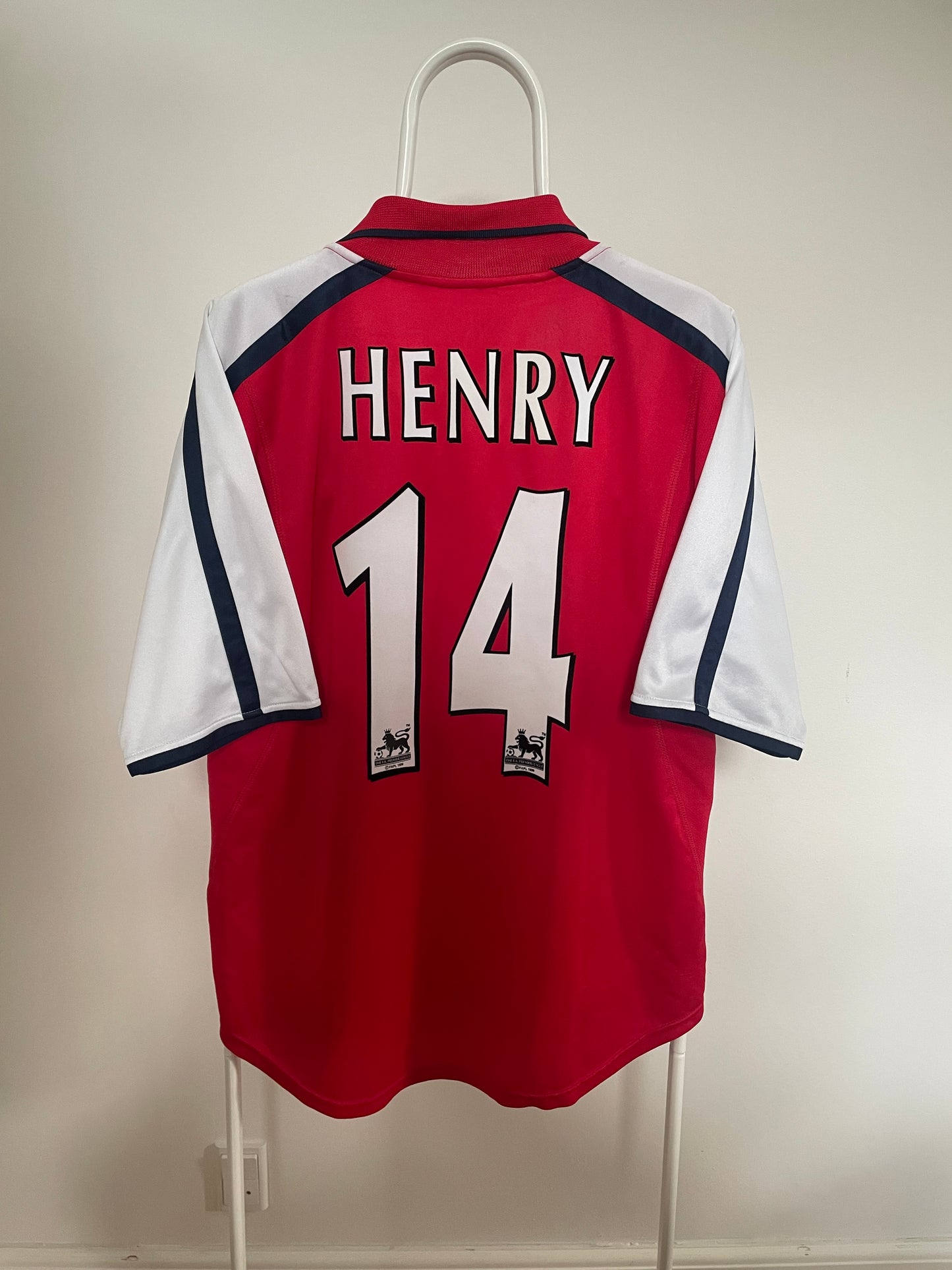 Arsenal 2000/02 Thierry Henry 8/10 - M