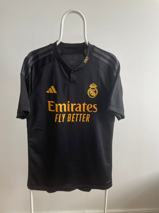 Real Madrid 2023/24 Eduardo Camavinga 9/10 - M