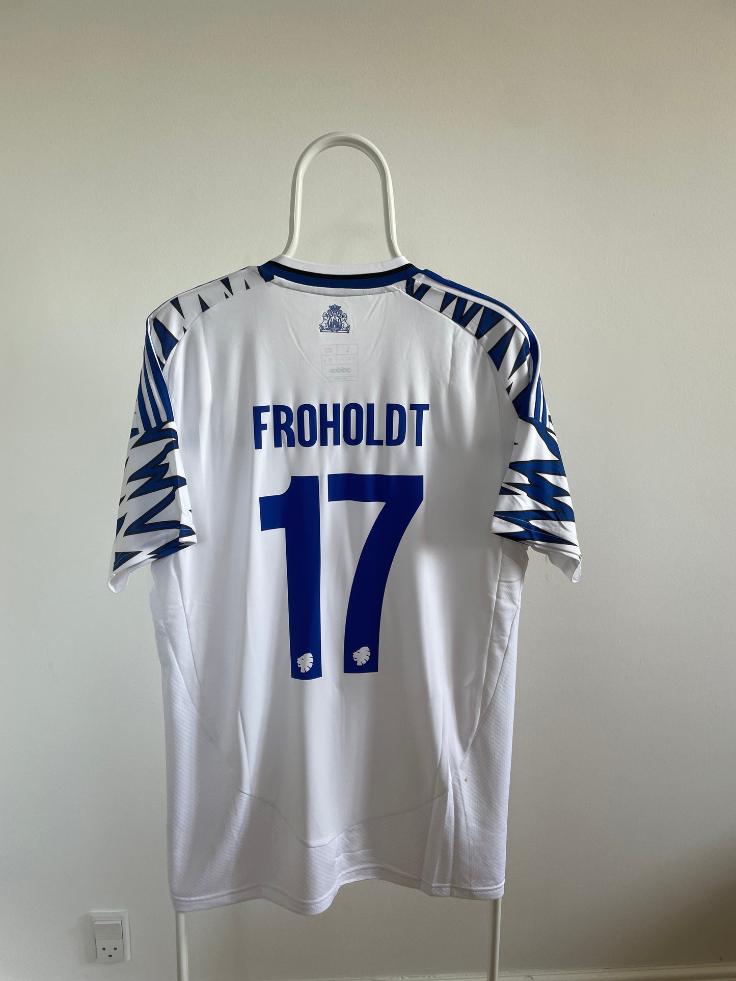 FCK 2024/25 Viktor Froholdt 10/10 BNWT - L