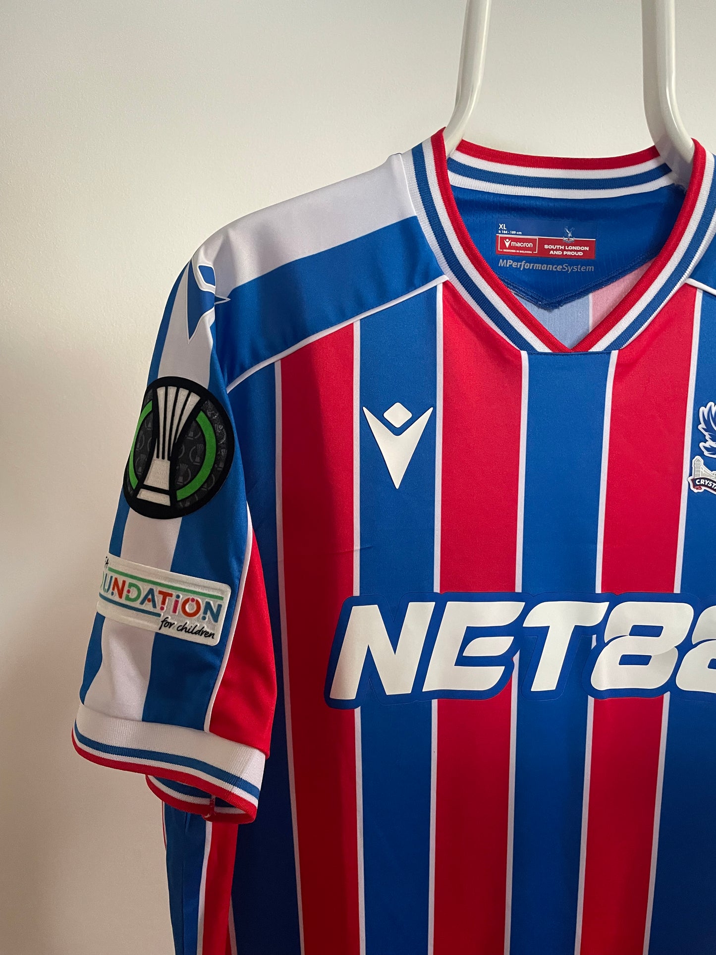 Crystal Palace 2025/26 Jorgen Strand Larsen 9/10 - XL - Autograf