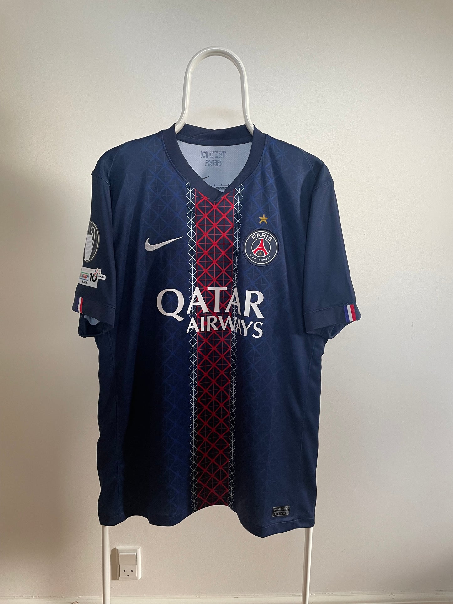 PSG 2025/26 Nuno Mendes 9/10 - L