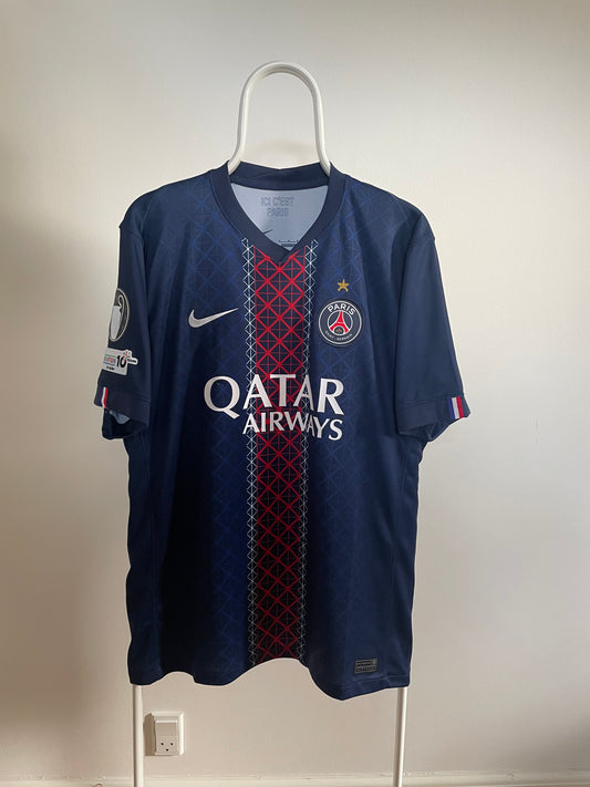 PSG 2025/26 Nuno Mendes 9/10 - L