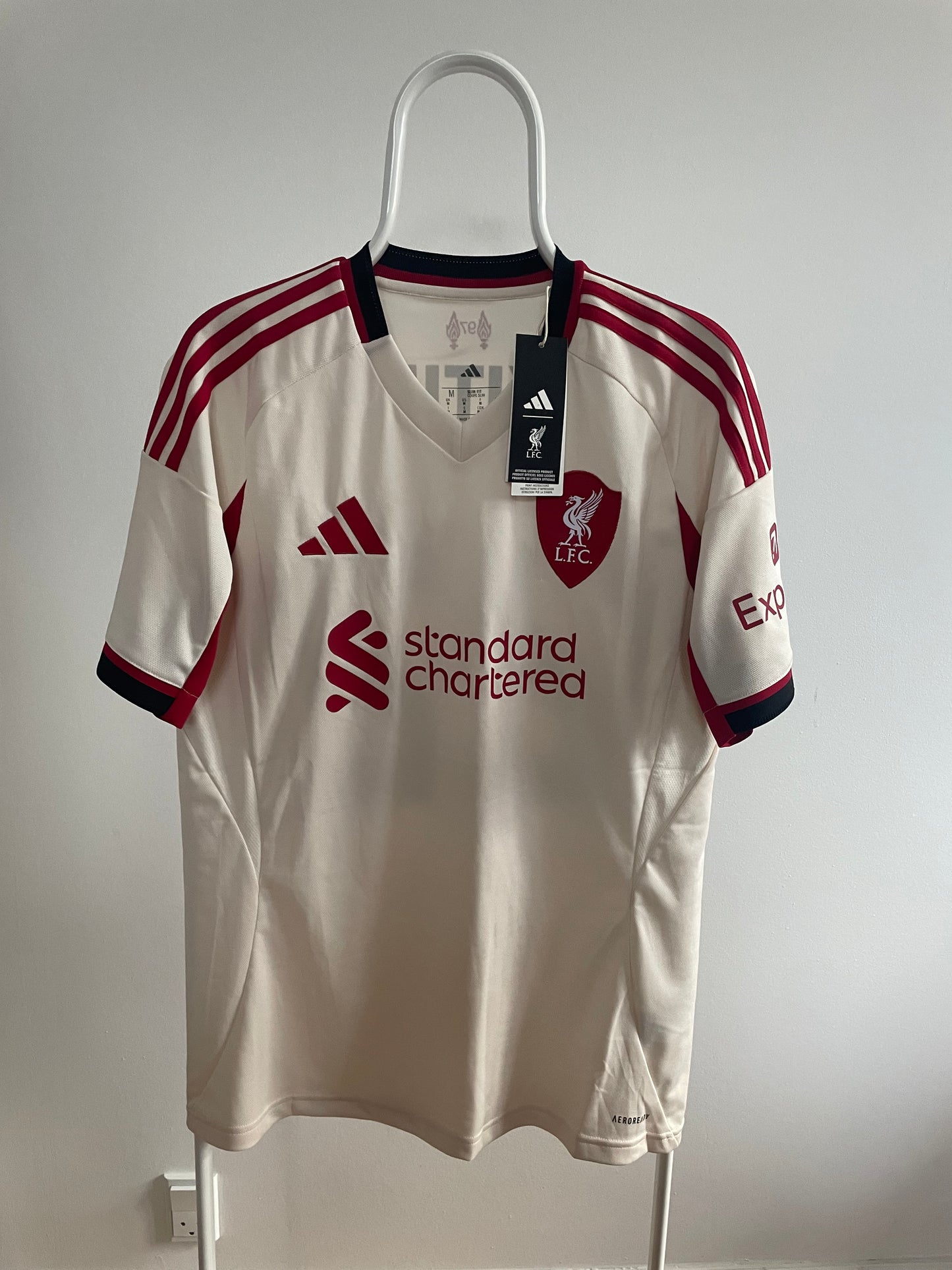 Liverpool 2025/26 Hugo Ekitike 10/10 BNWT - M