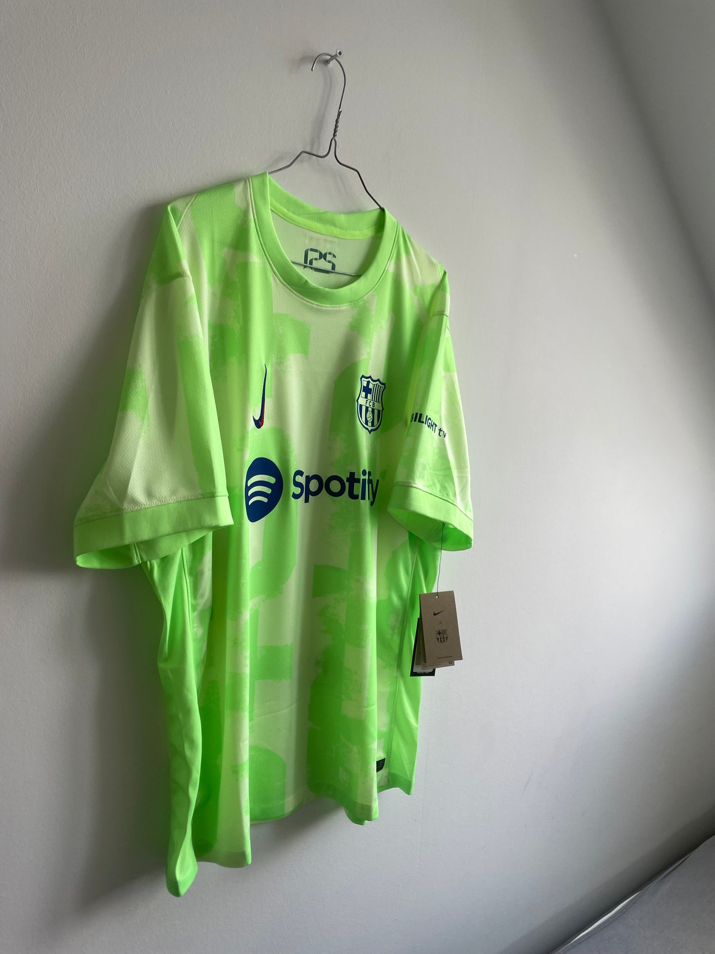 Barcelona 2024/25 Lamine Yamal 10/10 BNWT - XL